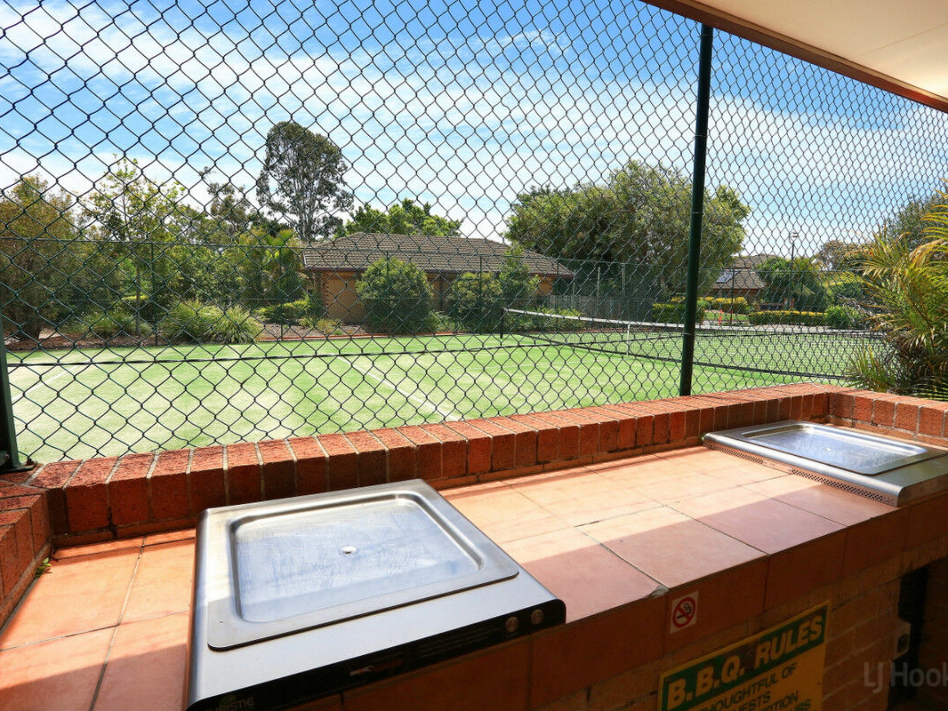 168/125 Hansford Road, Coombabah