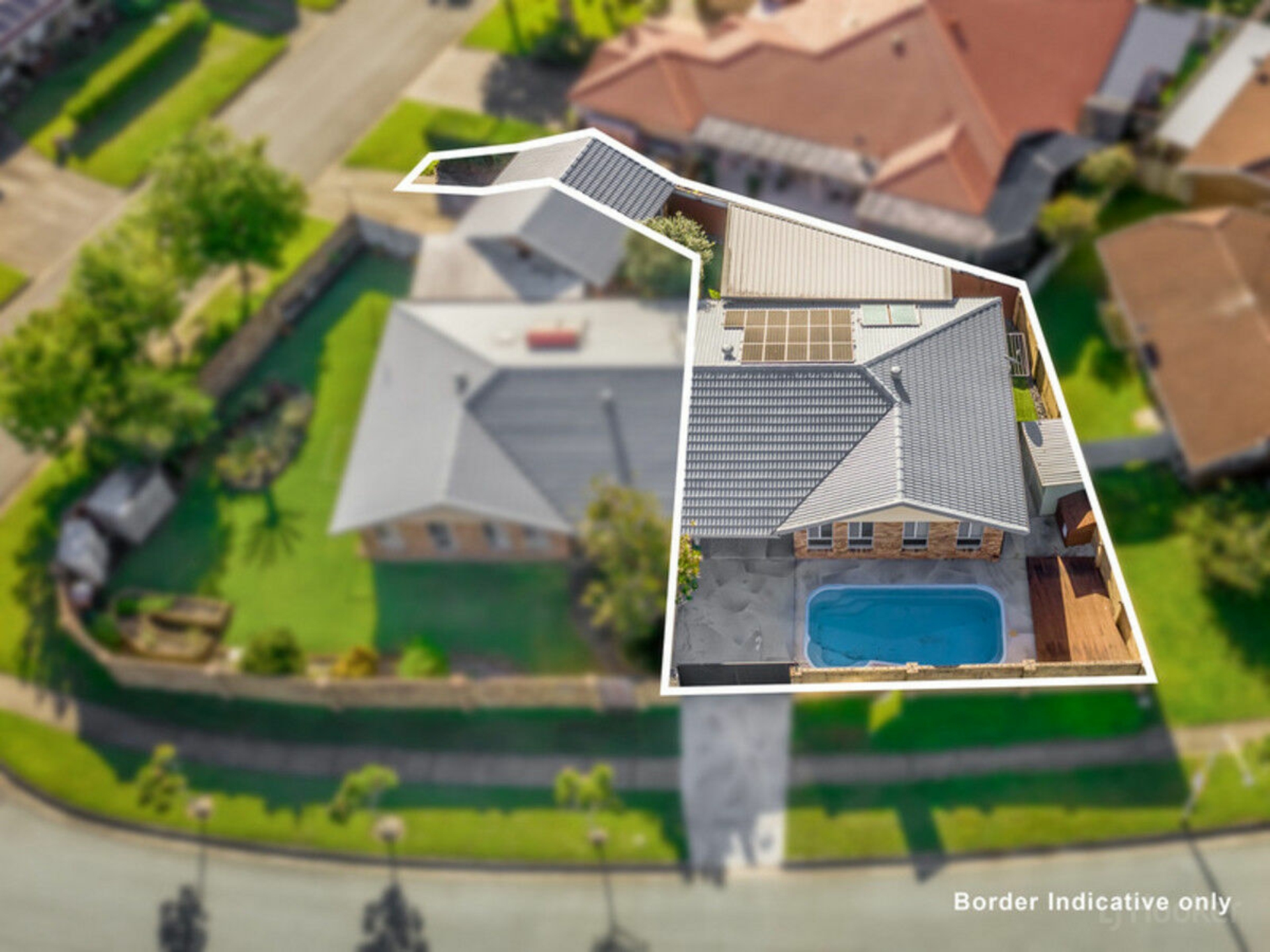 1/15 Brady Drive, Coombabah