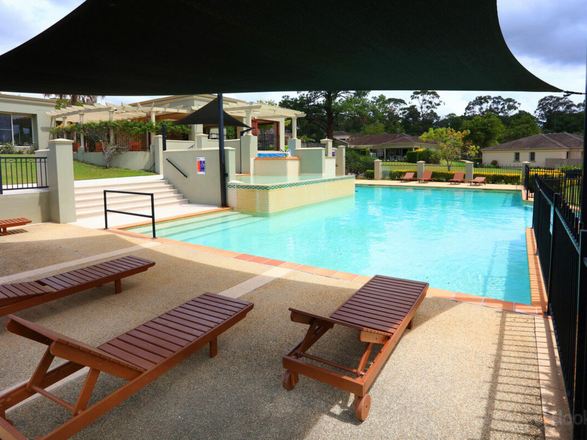 84/433 Brisbane Road Coombabah QLD Property Details LJ Hooker