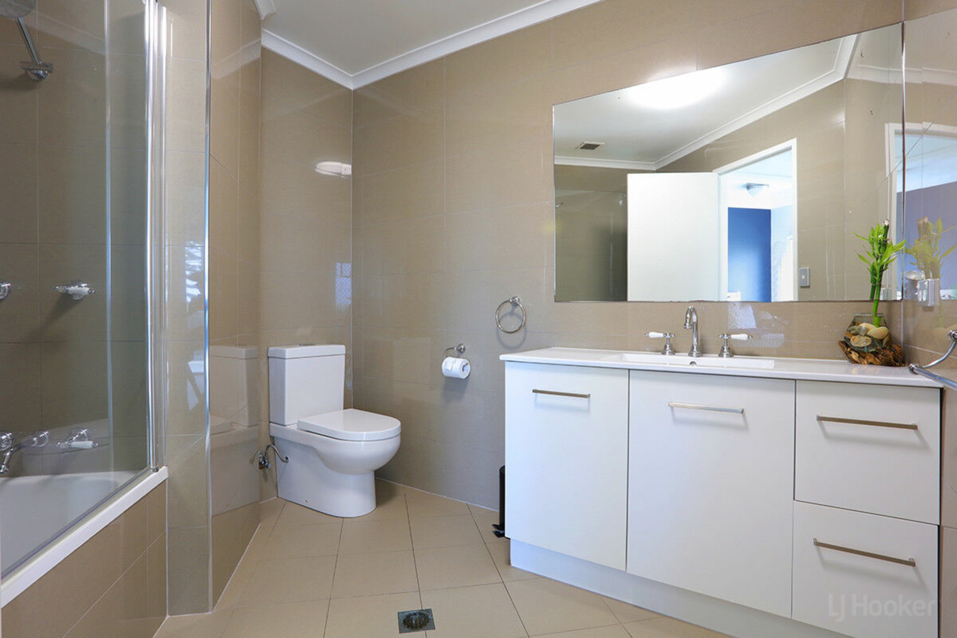 1A/522 Marine Parade, BIGGERA WATERS