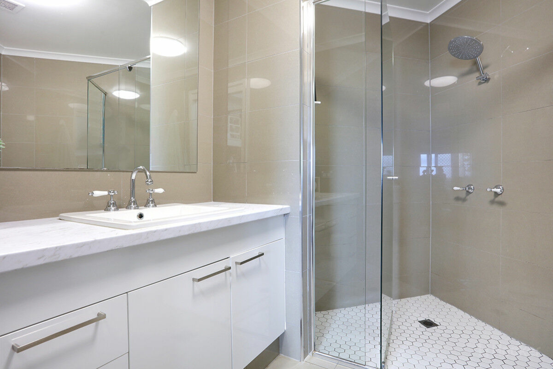 1A/522 Marine Parade, BIGGERA WATERS