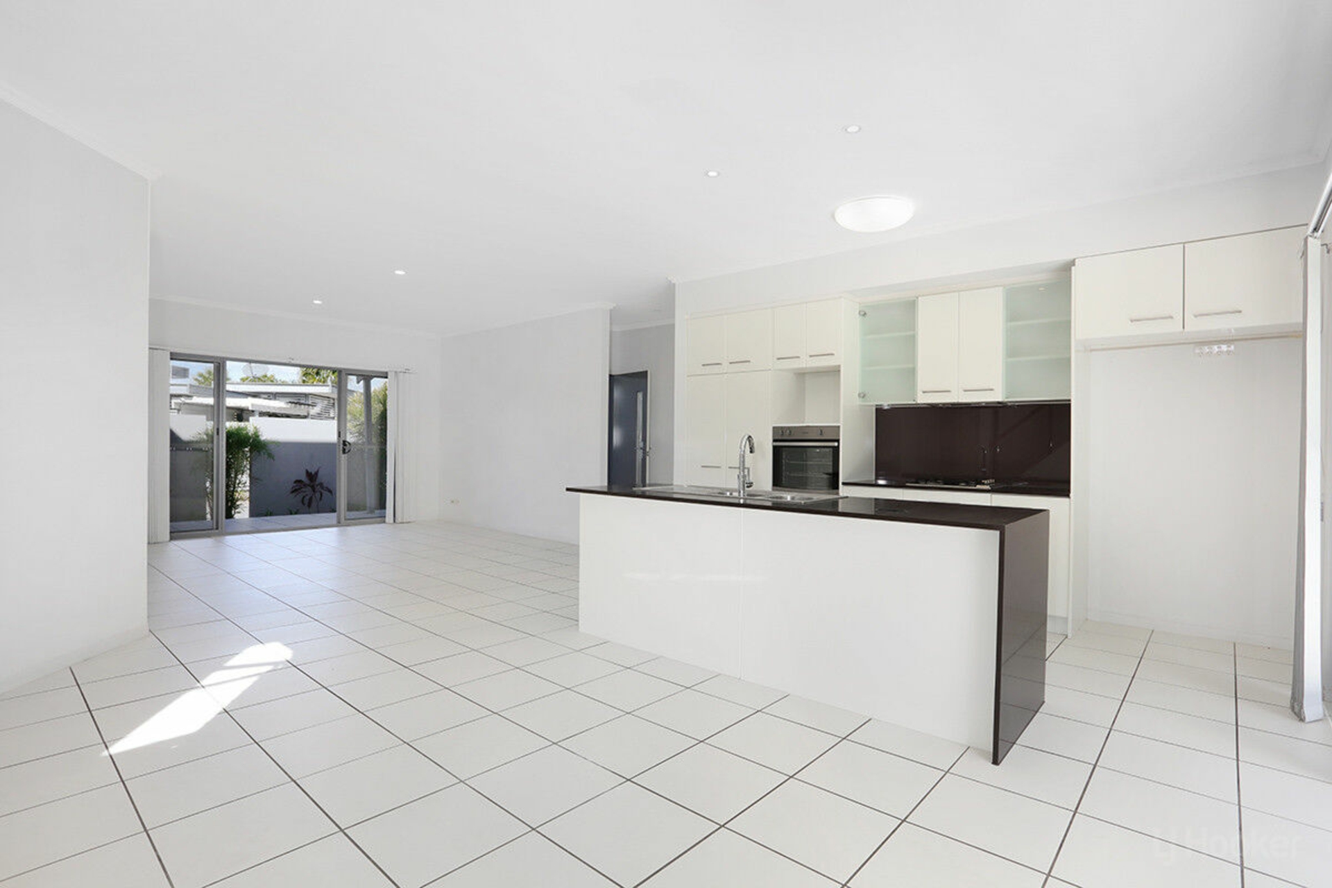 41/1 Manacor Place, COOMBABAH