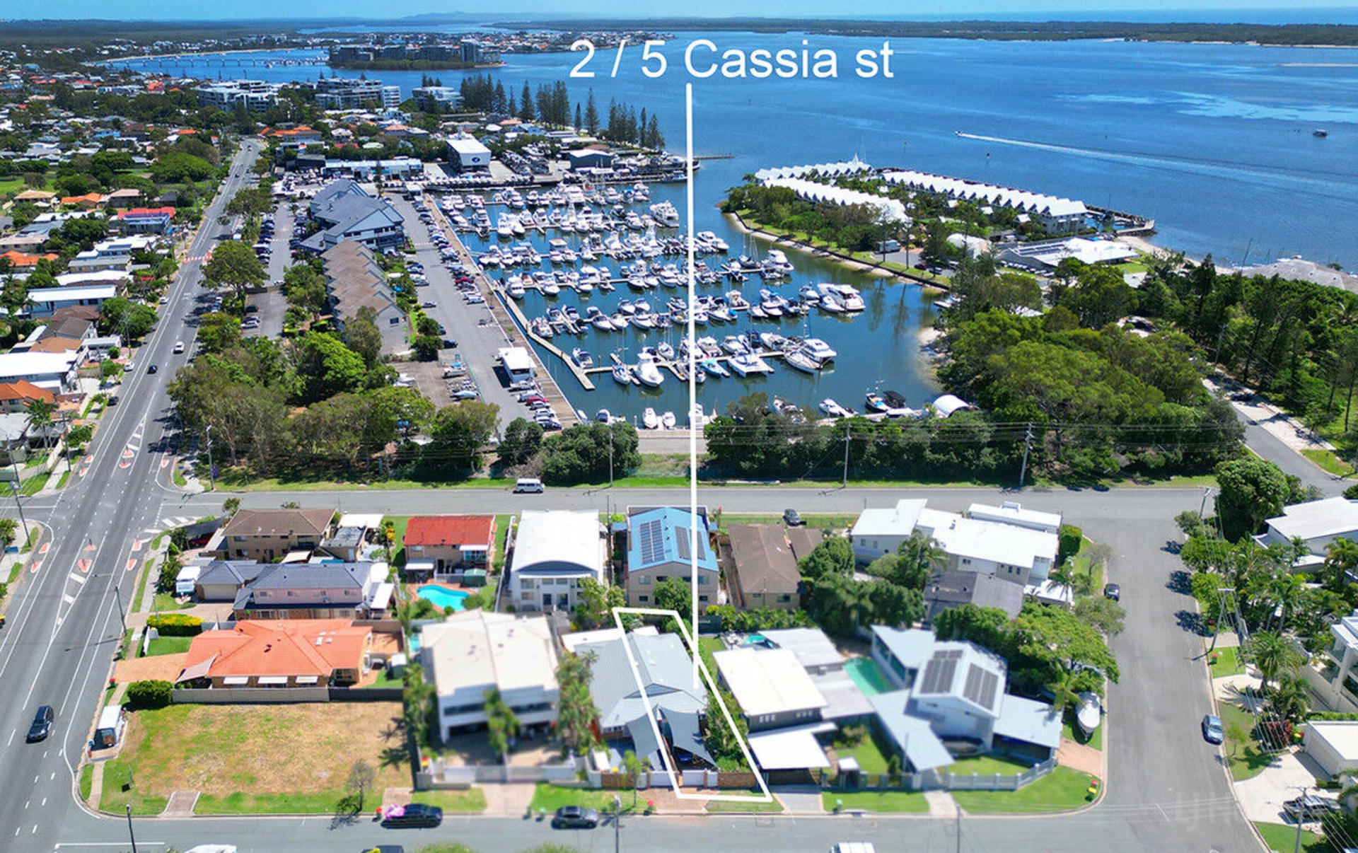 2/5 Cassia Street, RUNAWAY BAY