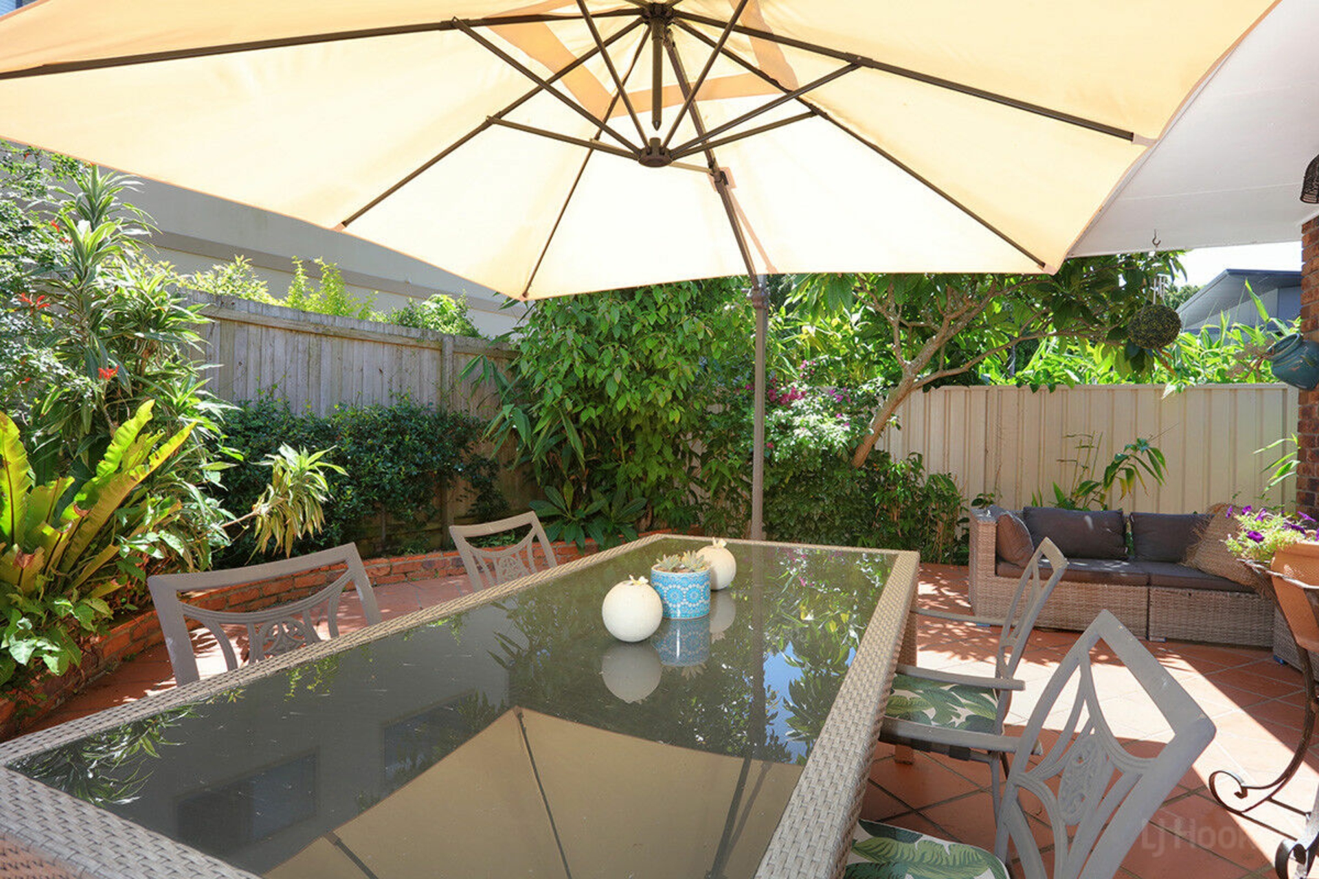 2/5 Cassia Street, RUNAWAY BAY