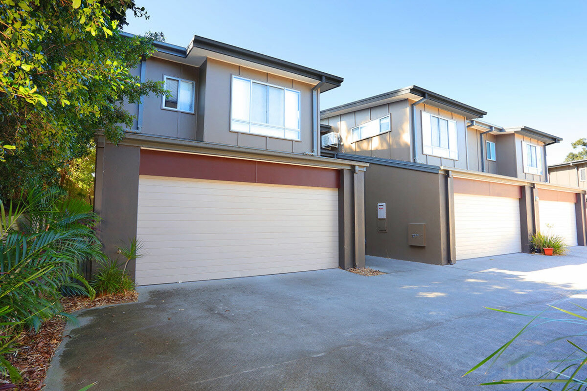 7/446 Pine Ridge Road, Coombabah