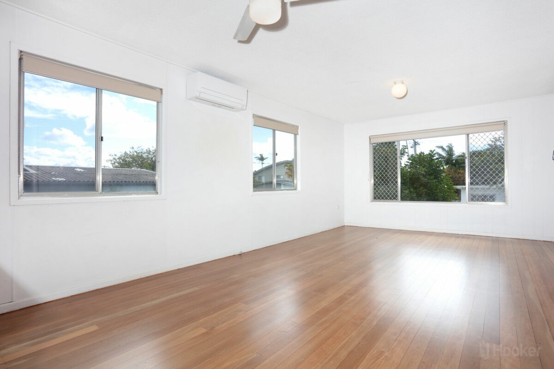10 Clam Street, RUNAWAY BAY