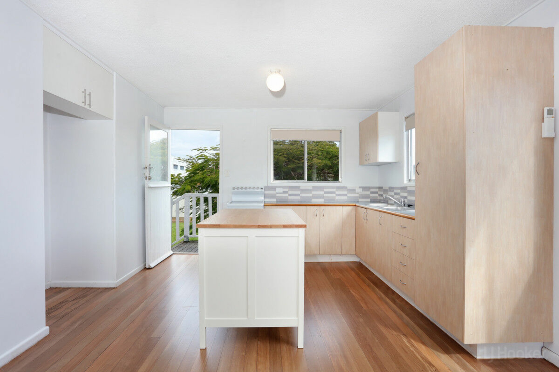 10 Clam Street, RUNAWAY BAY