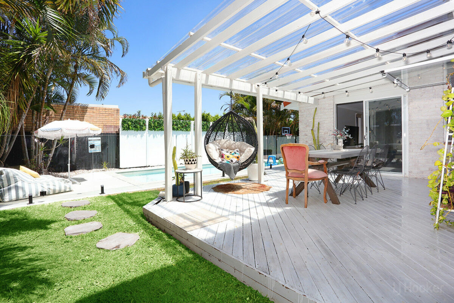 52 Gooding Drive, COOMBABAH
