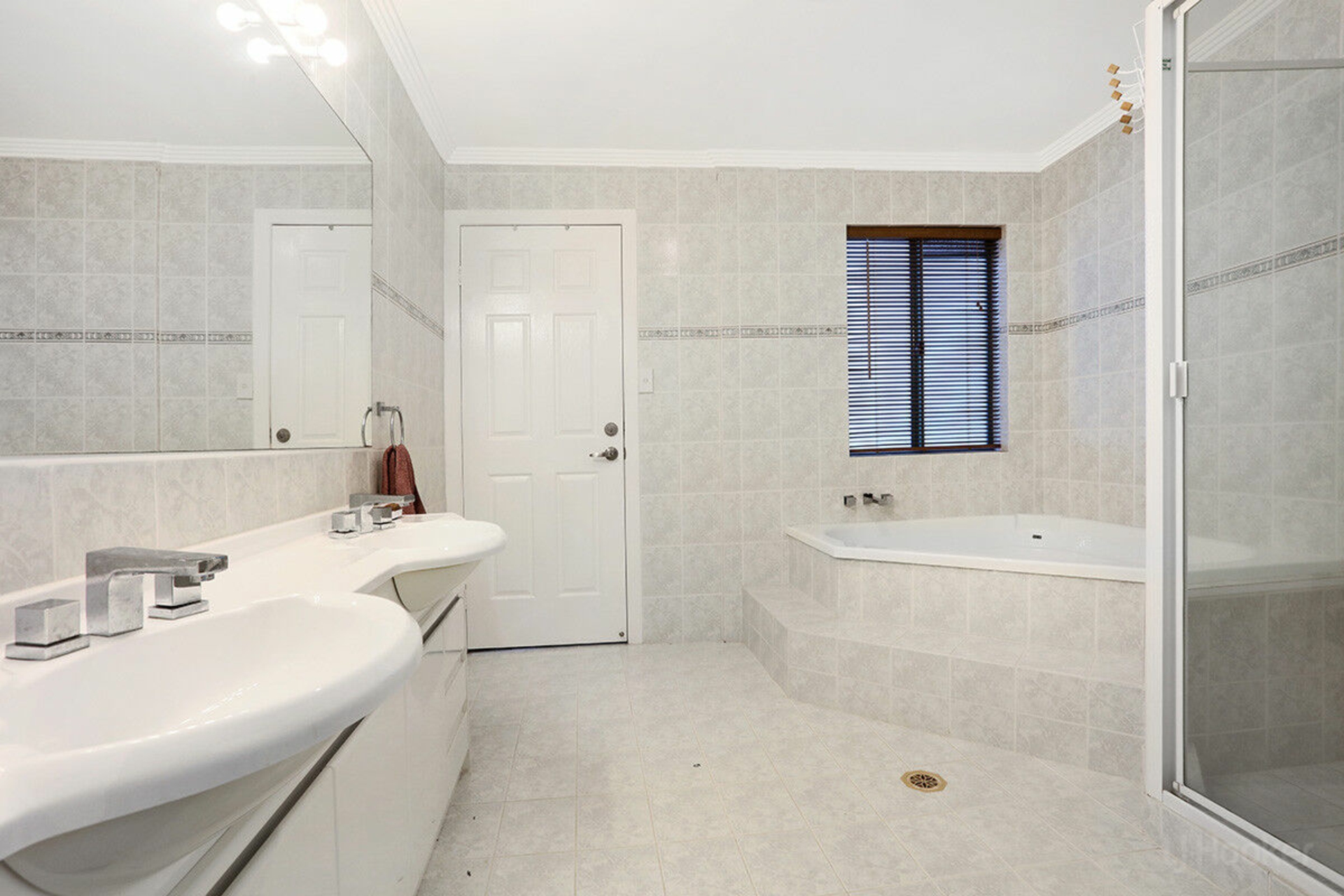 43/3 Lee Road, RUNAWAY BAY