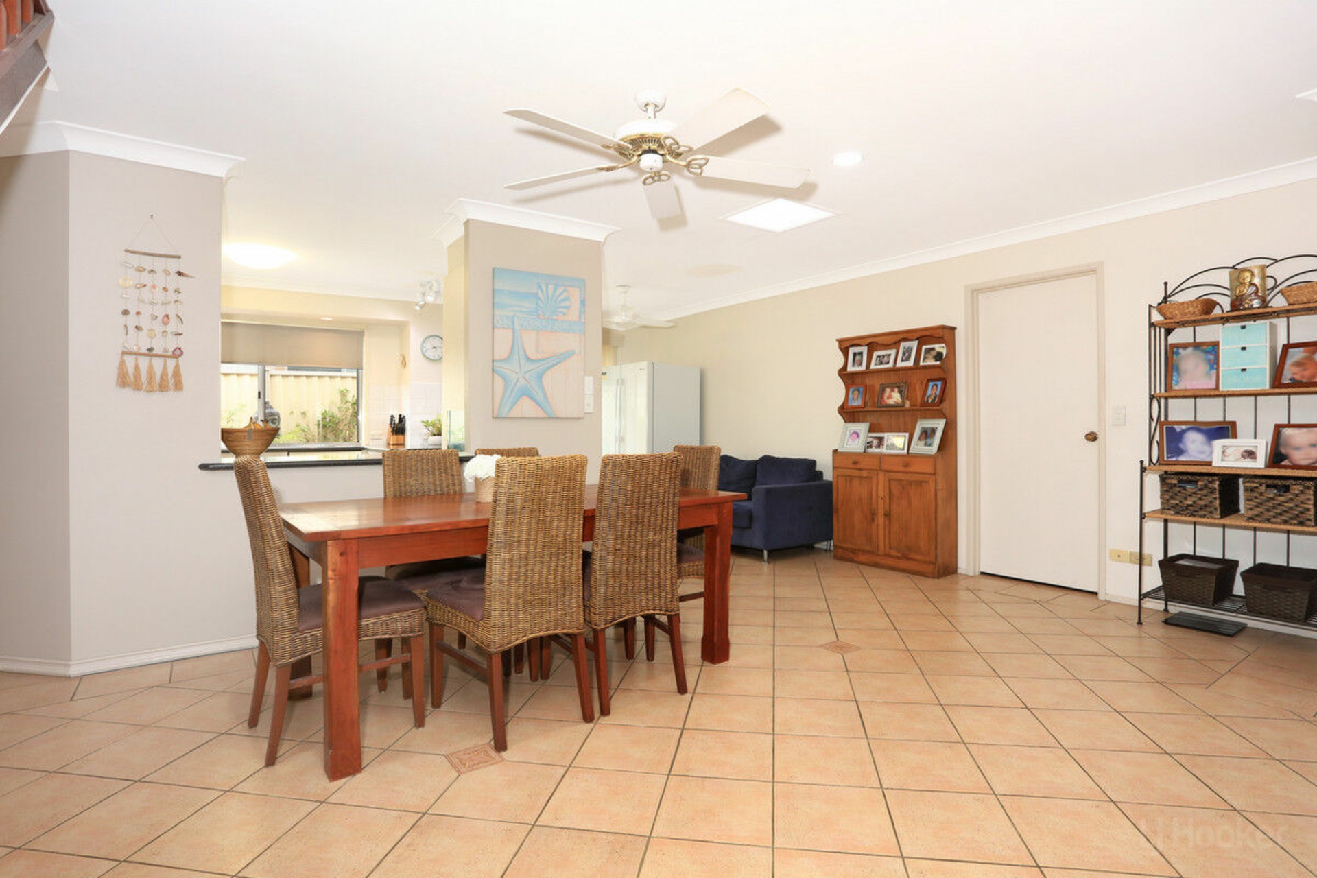 157 Paradise Parade, HOLLYWELL