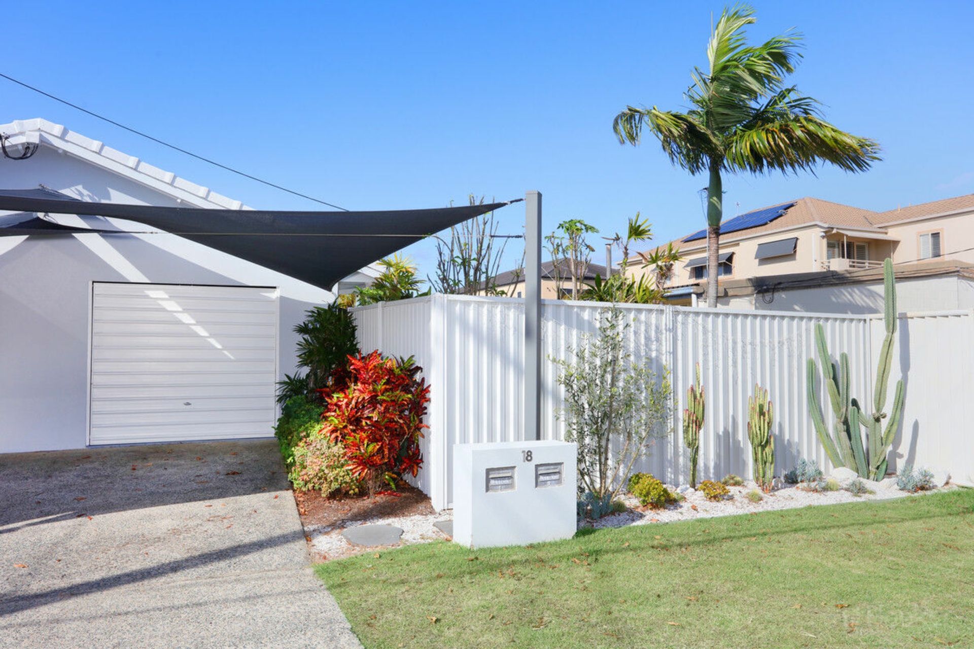2/18 Nankeen Avenue, PARADISE POINT