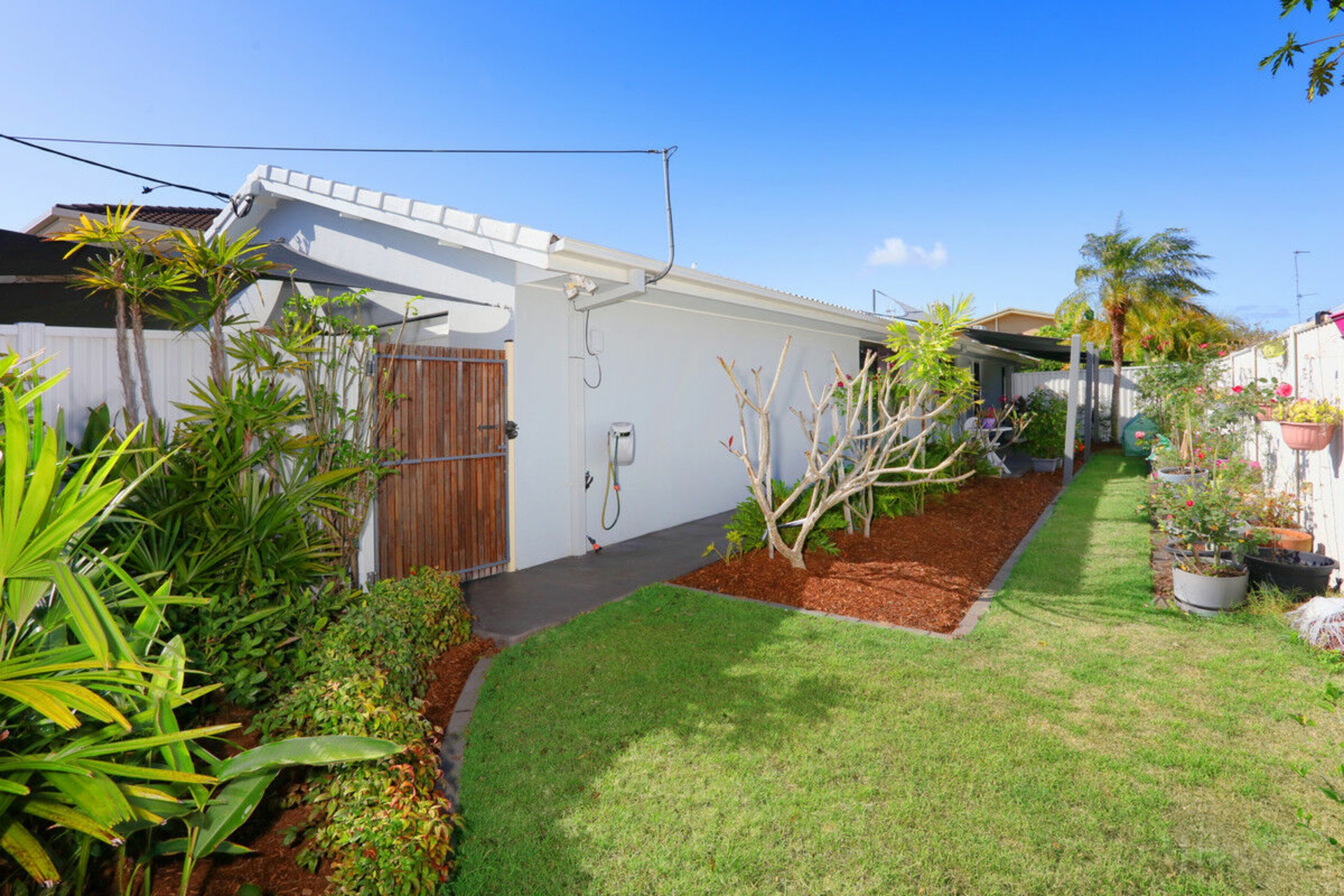 2/18 Nankeen Avenue, PARADISE POINT