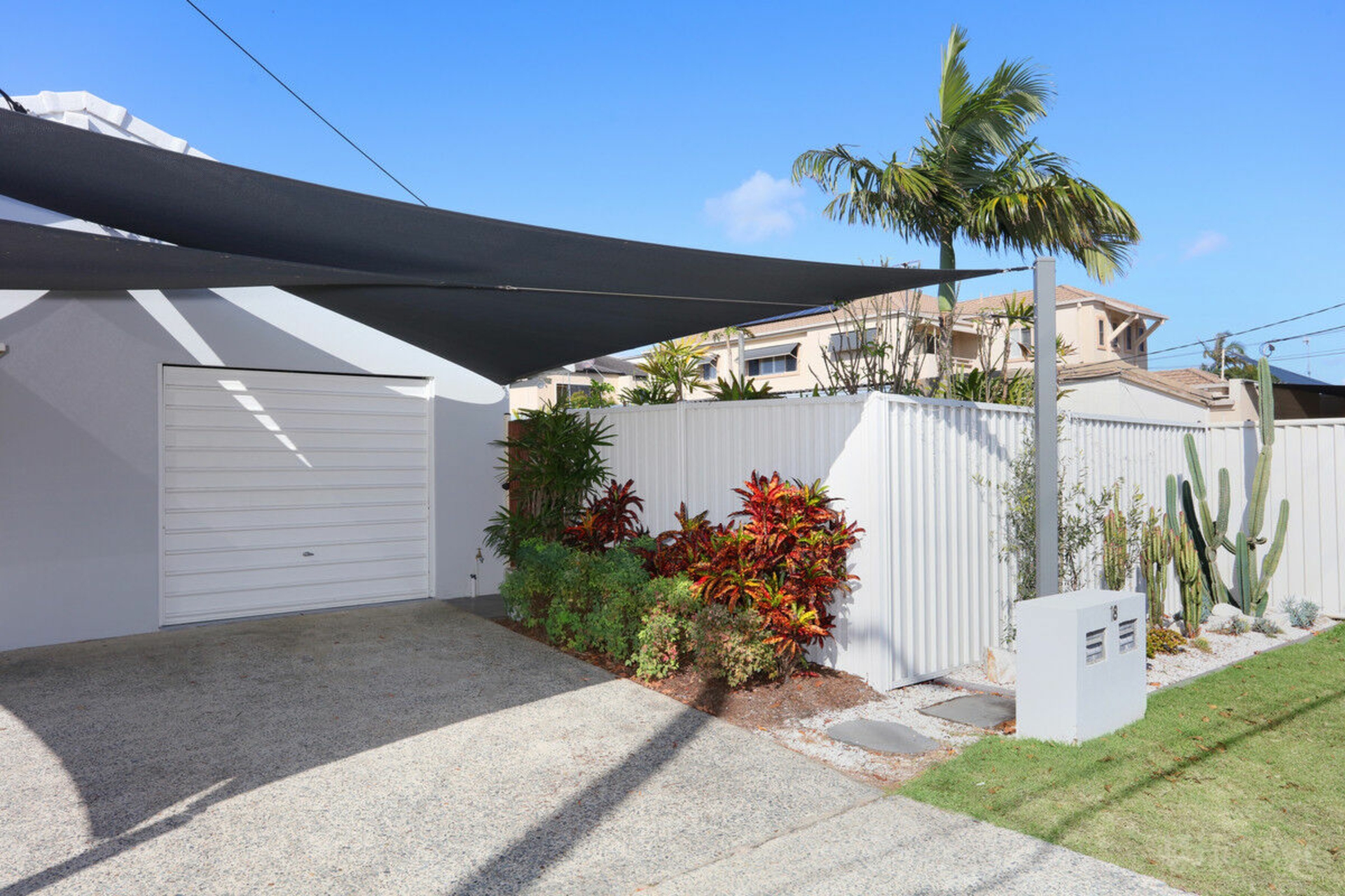 2/18 Nankeen Avenue, PARADISE POINT
