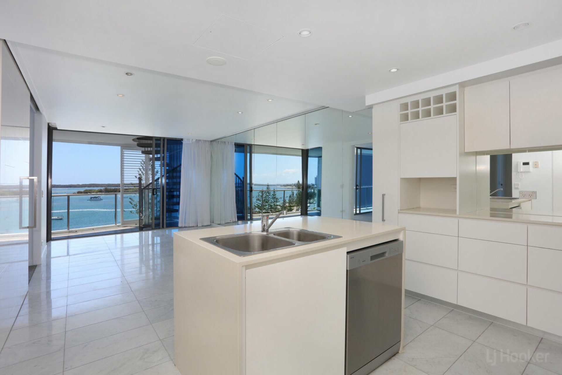 1603/438 Marine Parade, BIGGERA WATERS