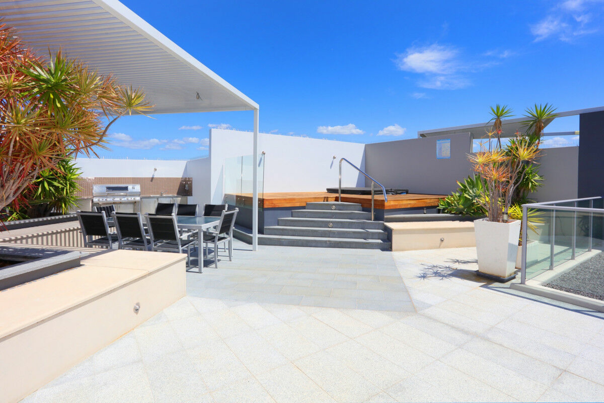 1603/438 Marine Parade, BIGGERA WATERS