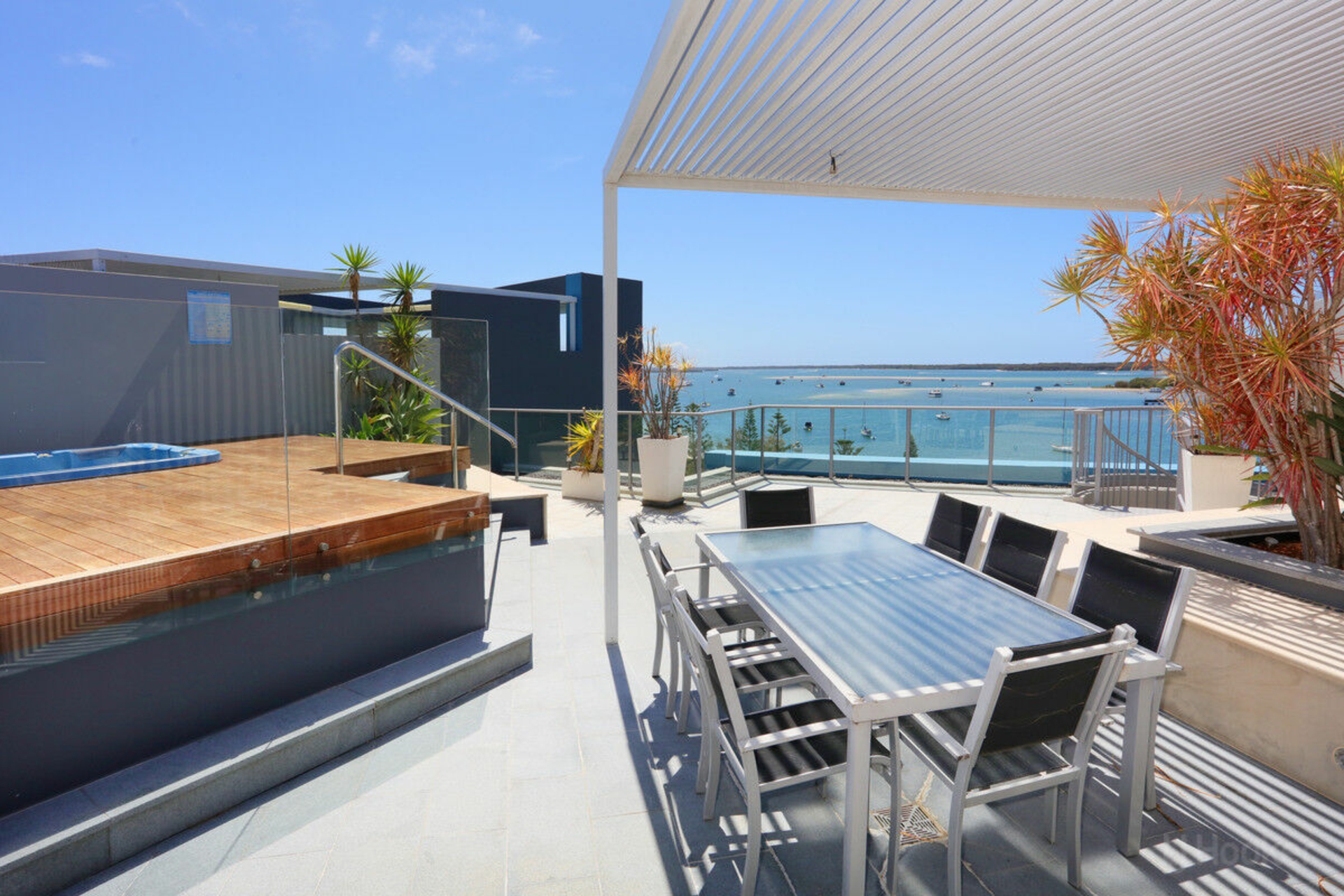 1603/438 Marine Parade, BIGGERA WATERS