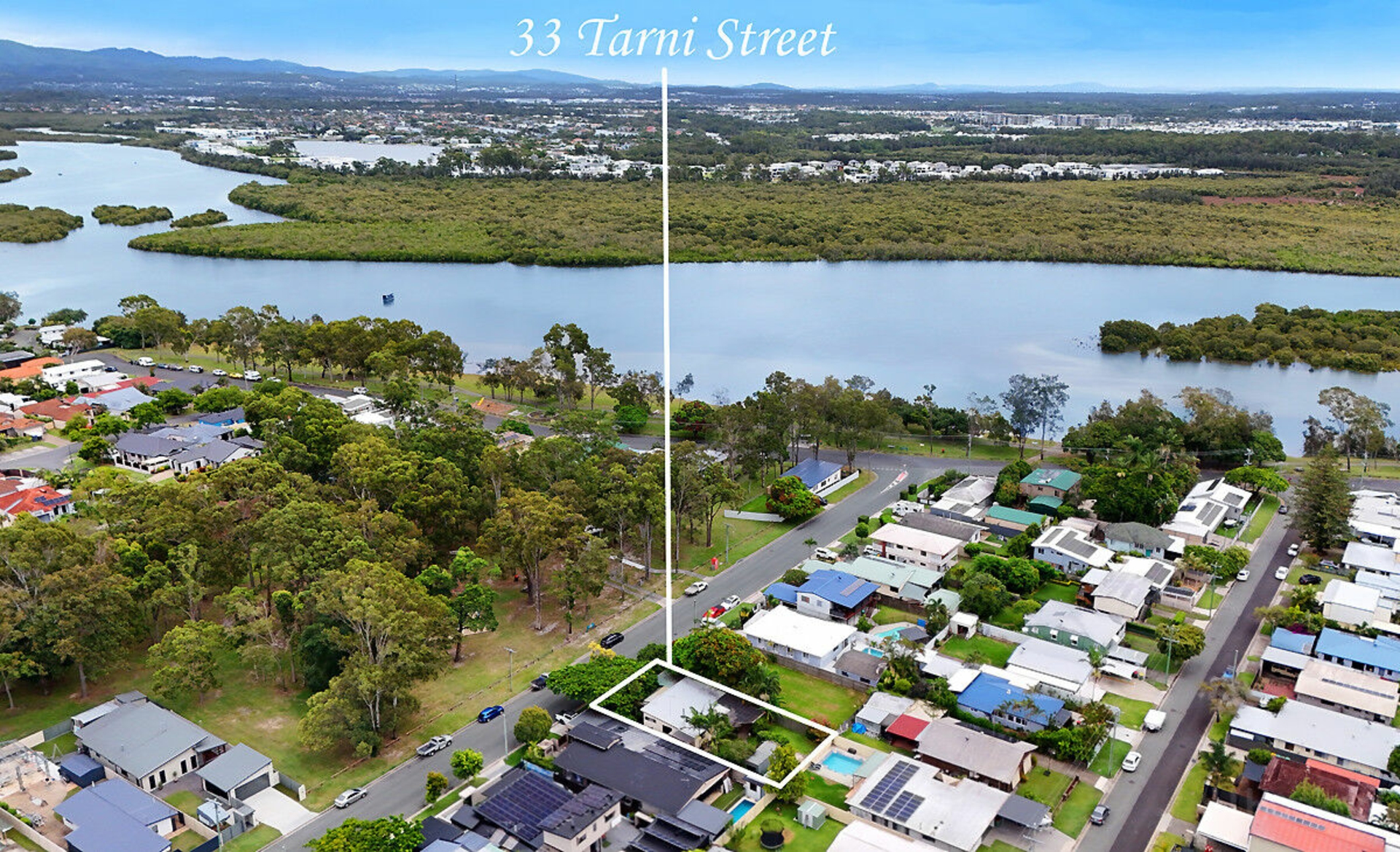 33 Tarni Street, COOMBABAH