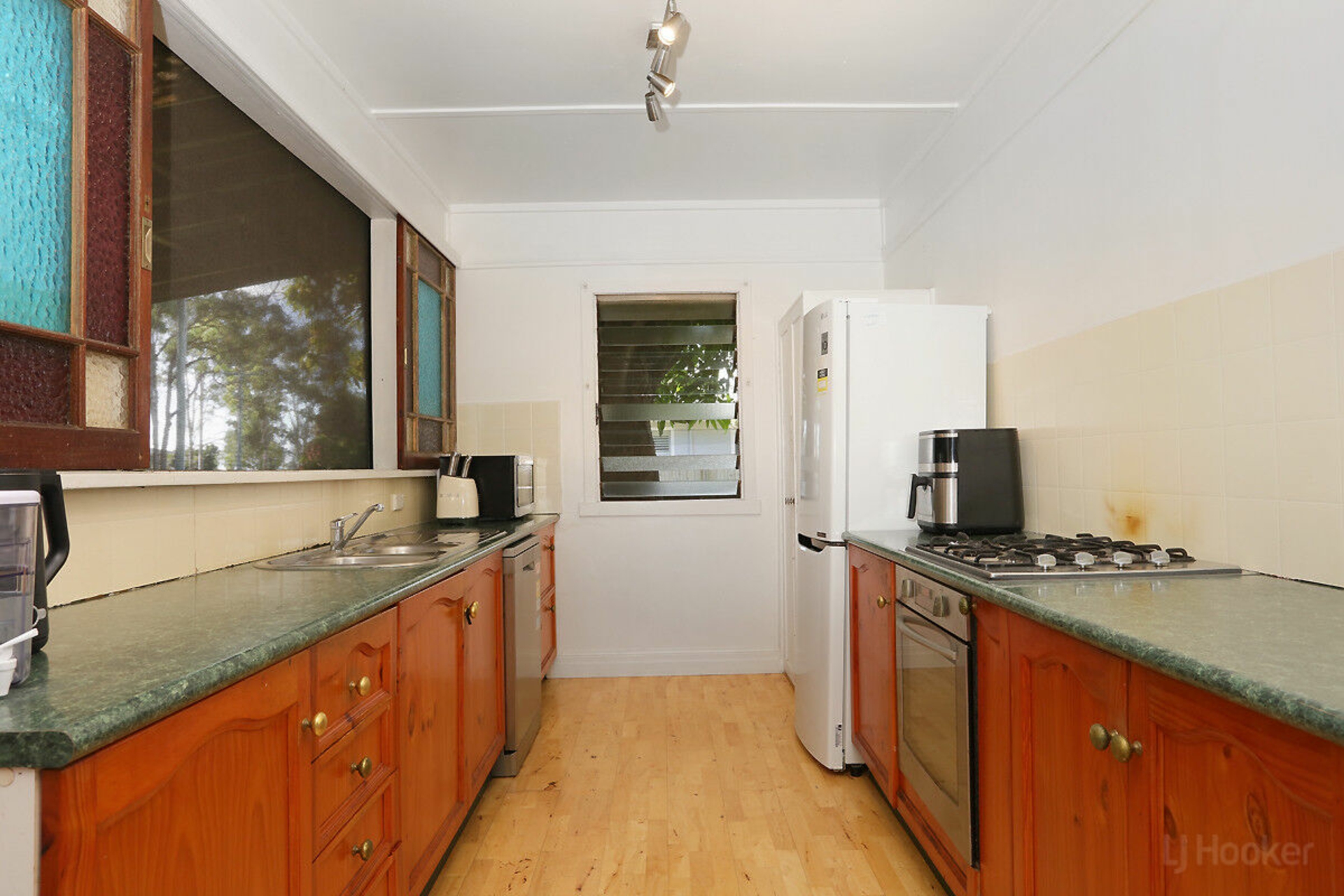 33 Tarni Street, COOMBABAH