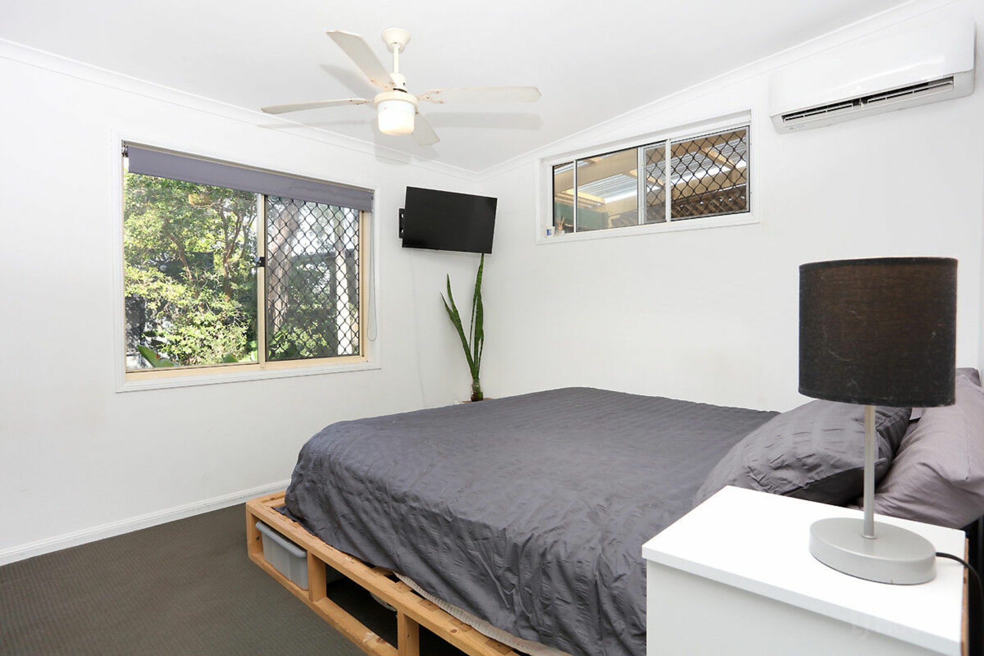 33 Tarni Street, COOMBABAH