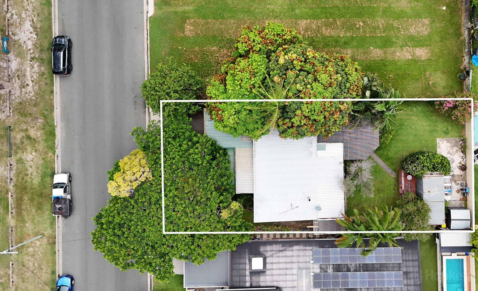 33 Tarni Street, COOMBABAH