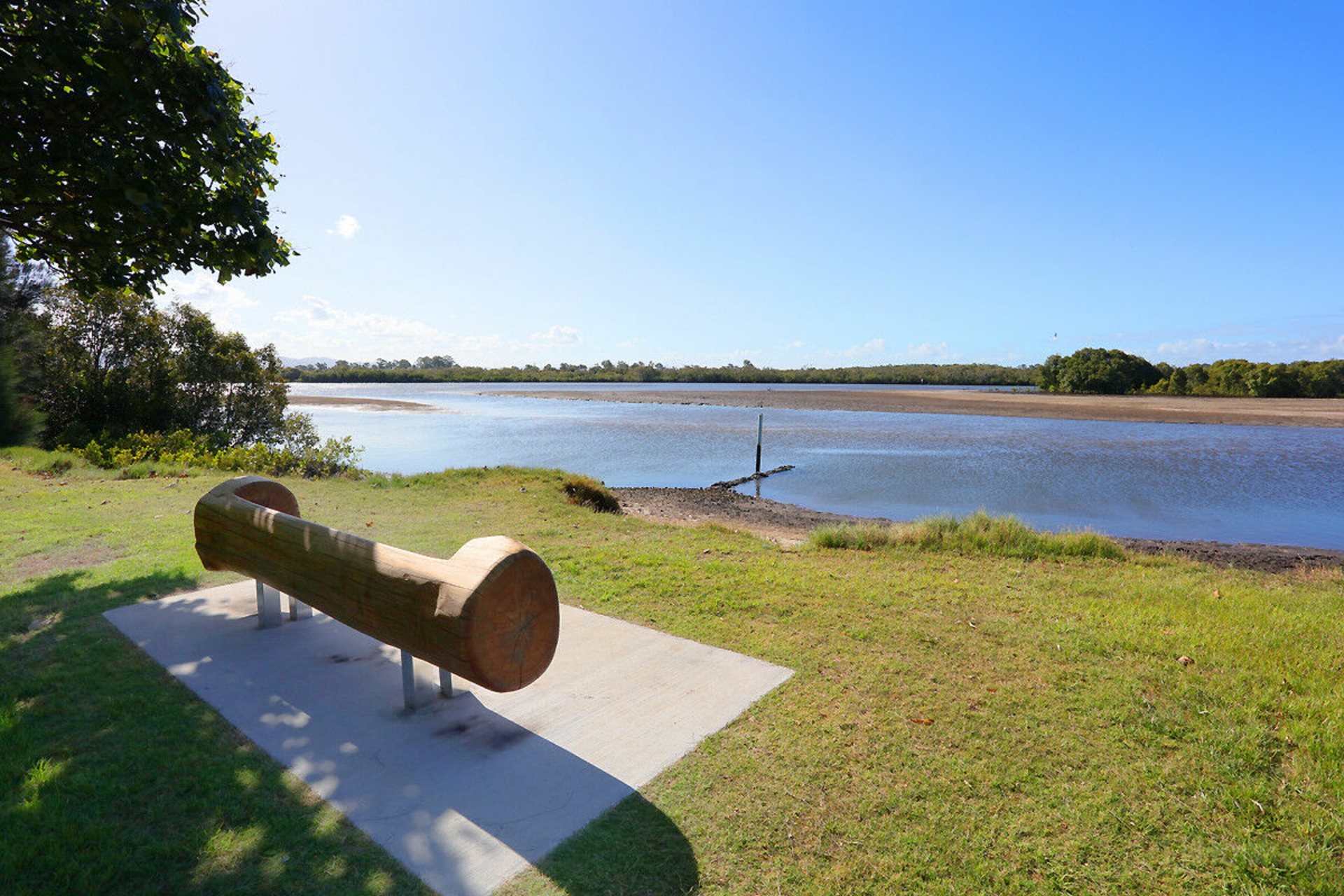 33 Tarni Street, COOMBABAH