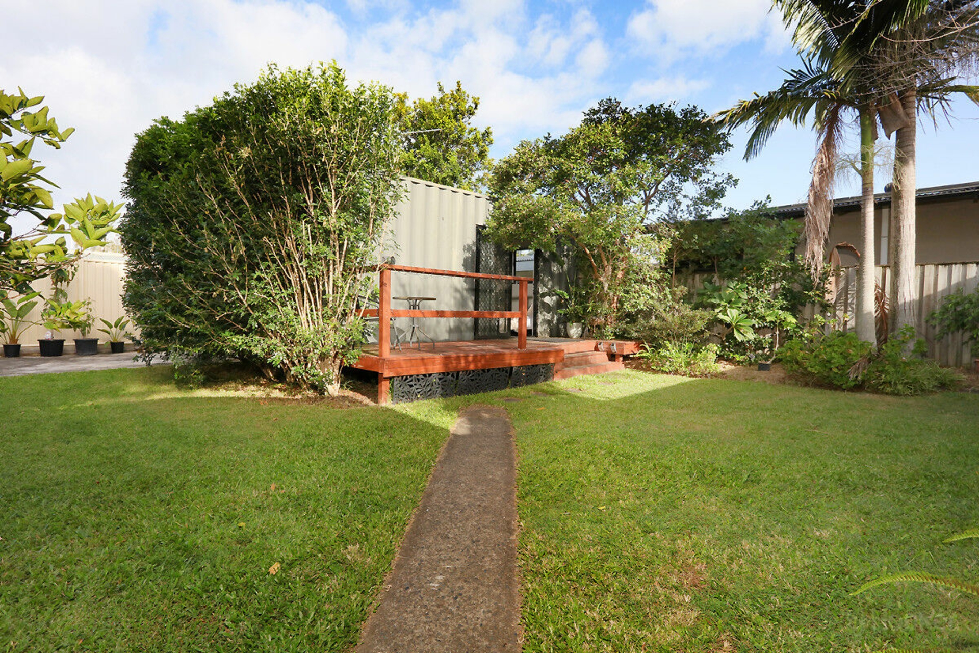 33 Tarni Street, COOMBABAH