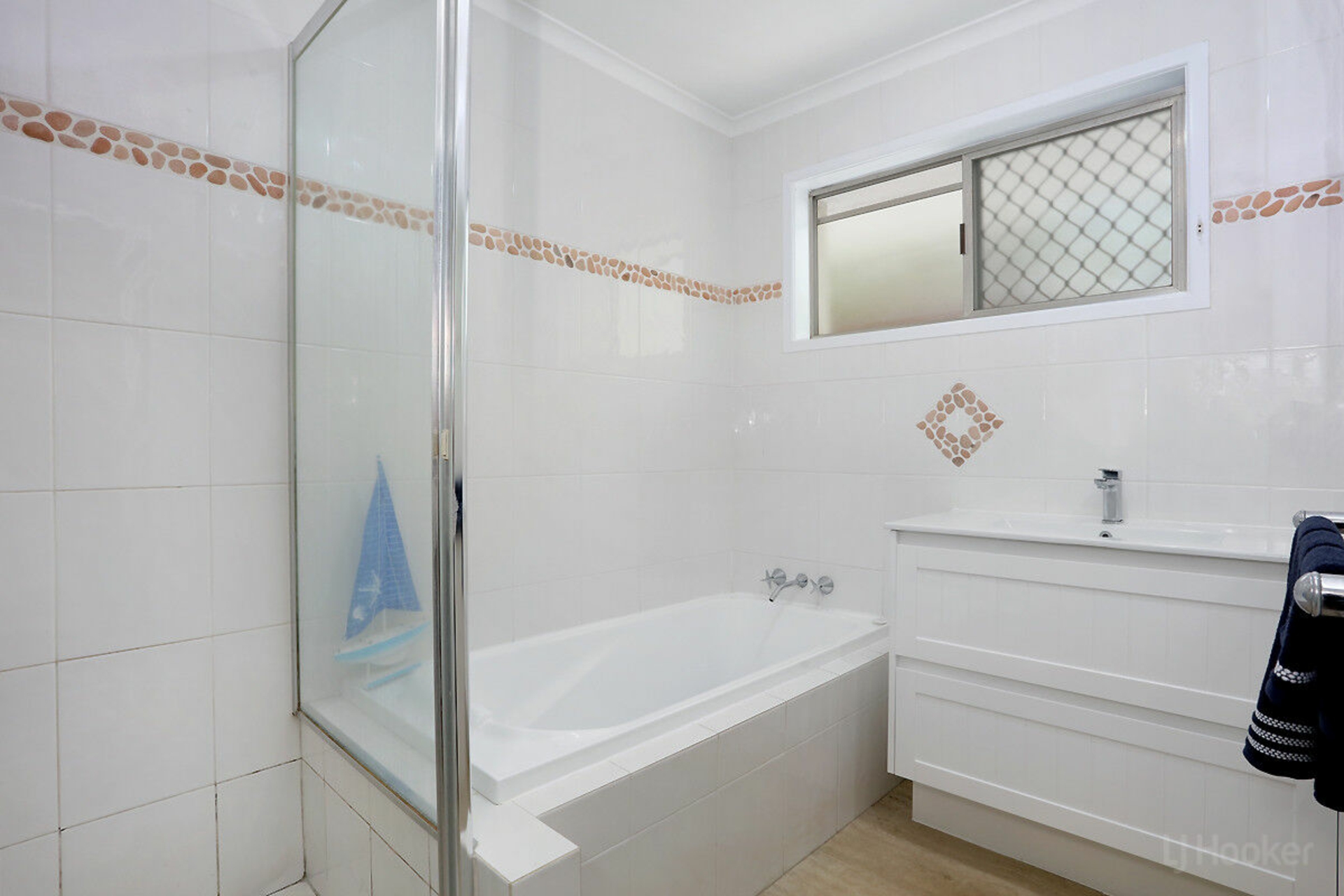 28 Tallara Street, COOMBABAH