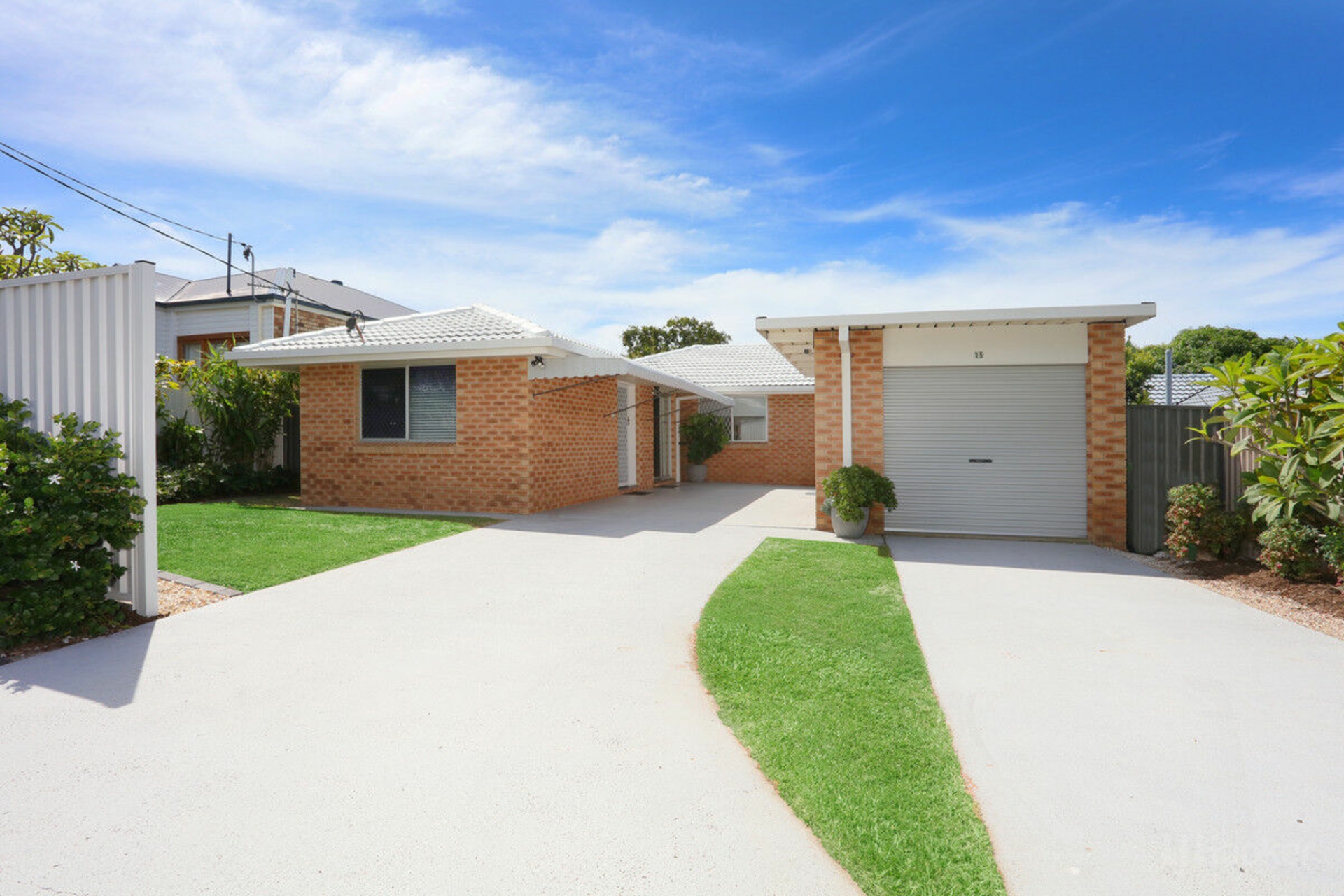 15 Swallow Avenue, PARADISE POINT
