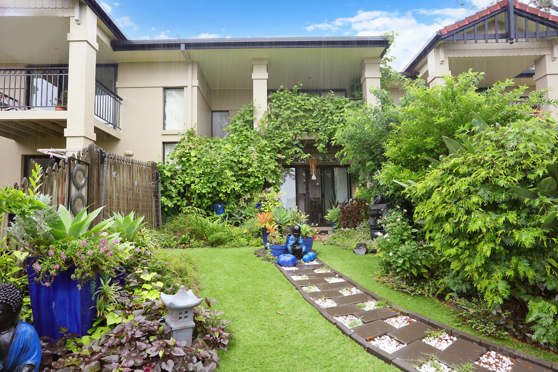 273/125 Hansford Road, COOMBABAH