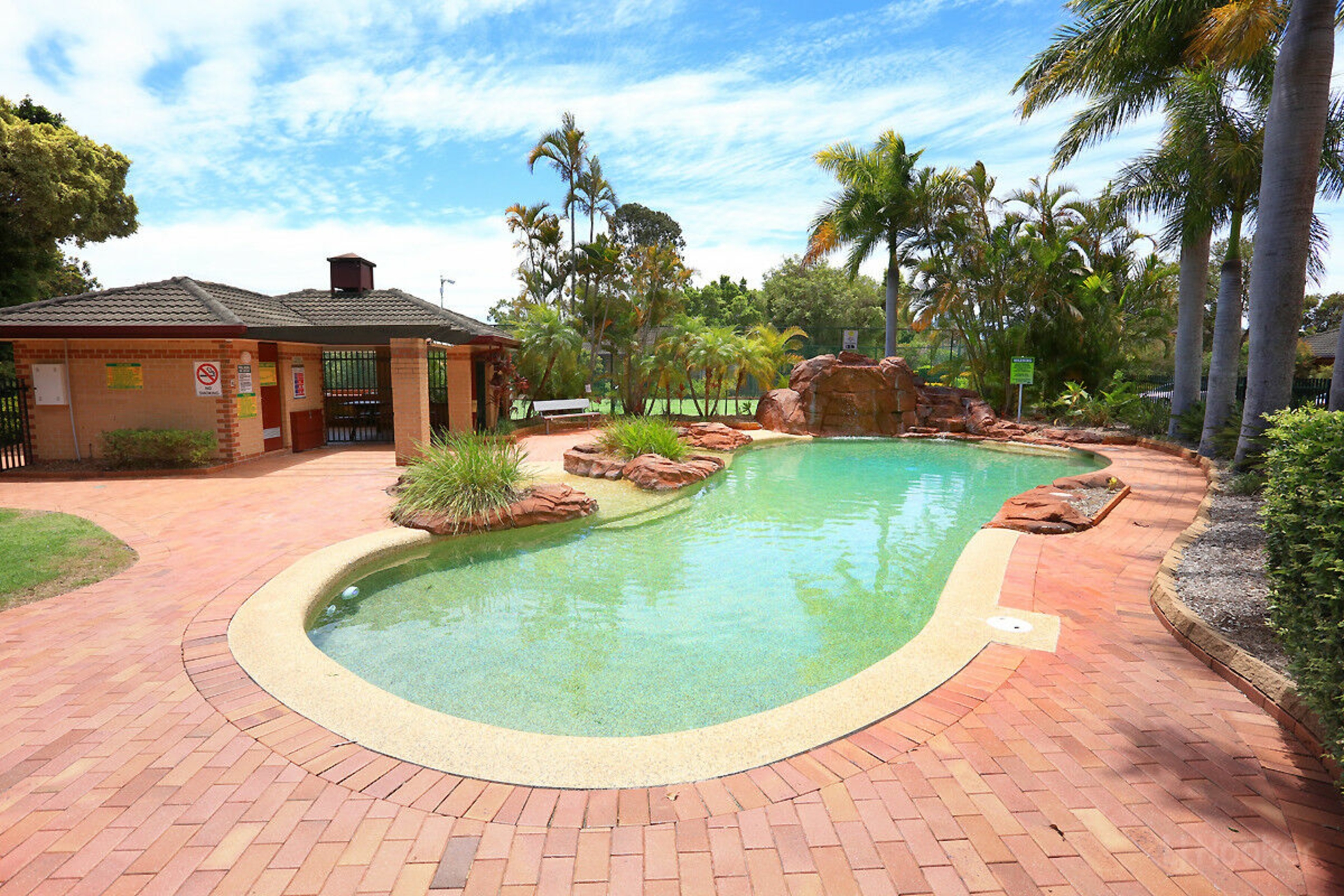 273/125 Hansford Road, COOMBABAH