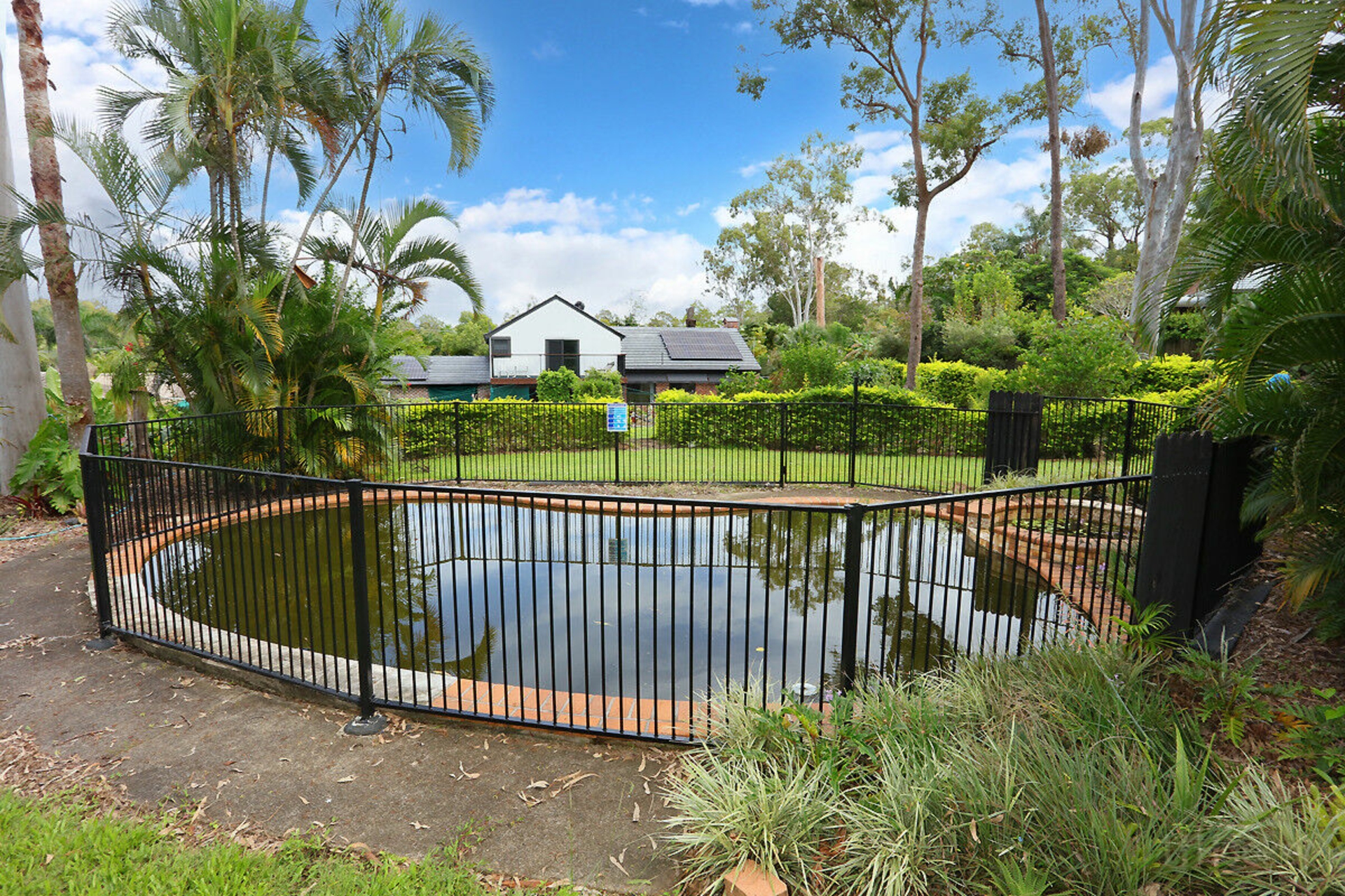 9 Warrego Way, HELENSVALE