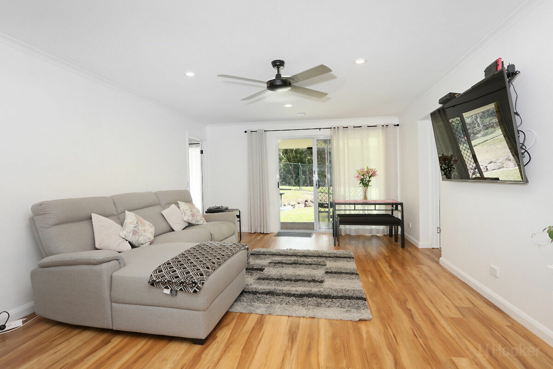 9/27 Rain Tree Glen, COOMBABAH