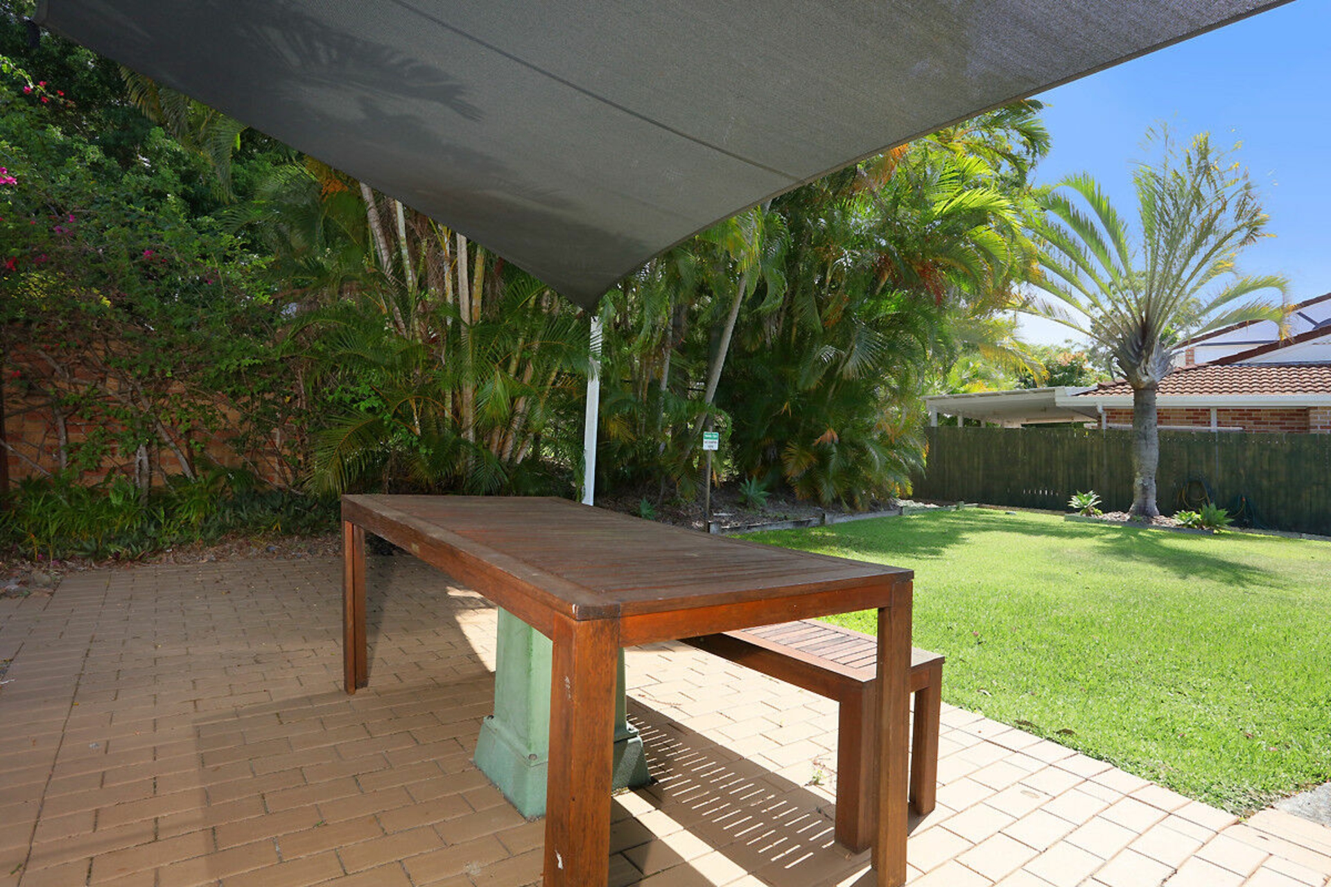 9/27 Rain Tree Glen, COOMBABAH
