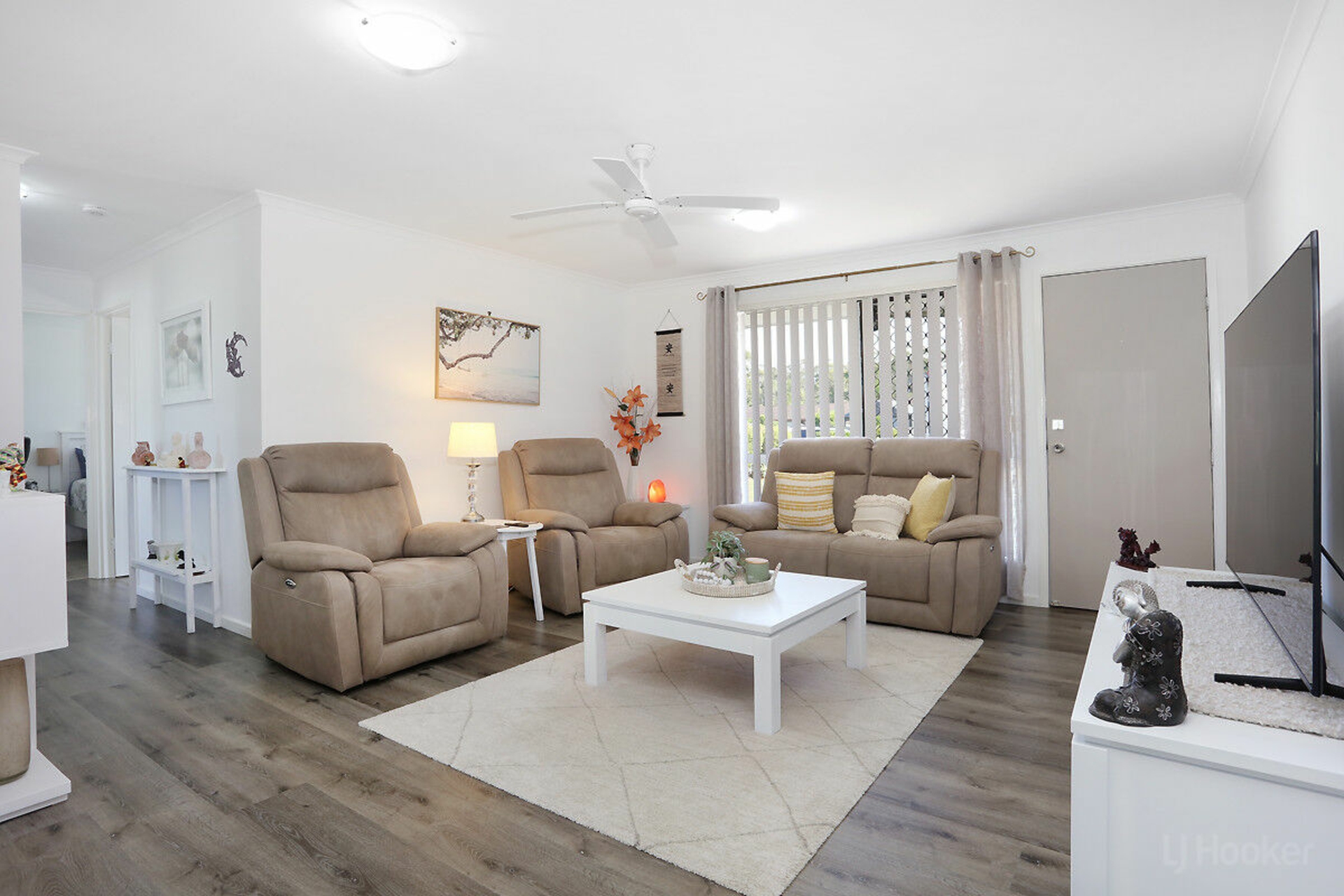 1/102 Kangaroo Avenue, COOMBABAH