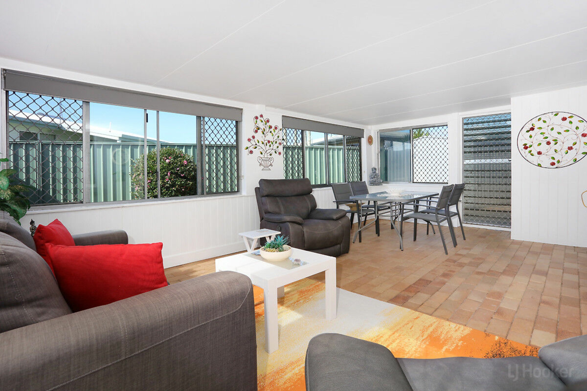 1/102 Kangaroo Avenue, COOMBABAH