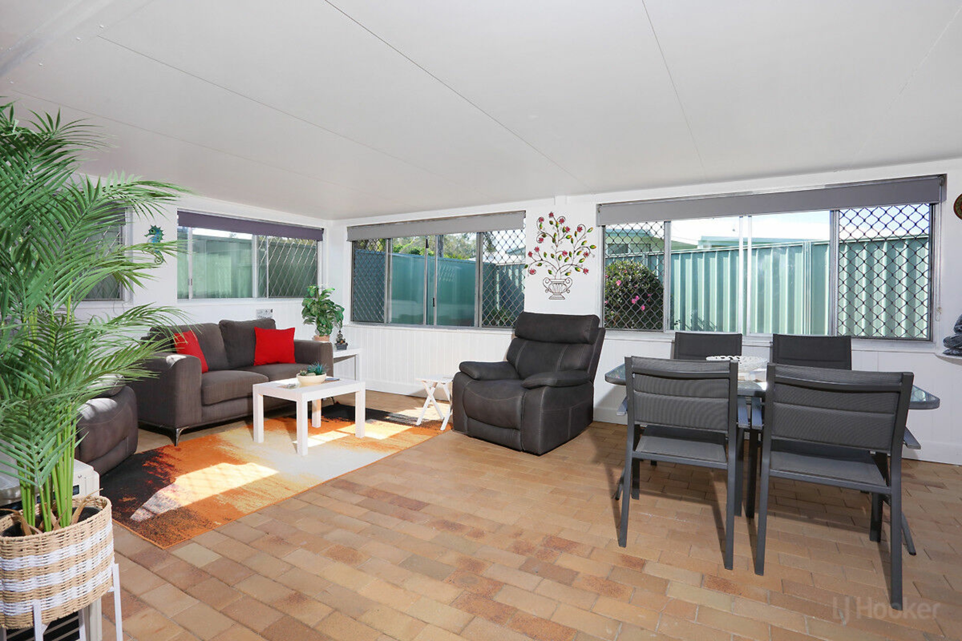 1/102 Kangaroo Avenue, COOMBABAH