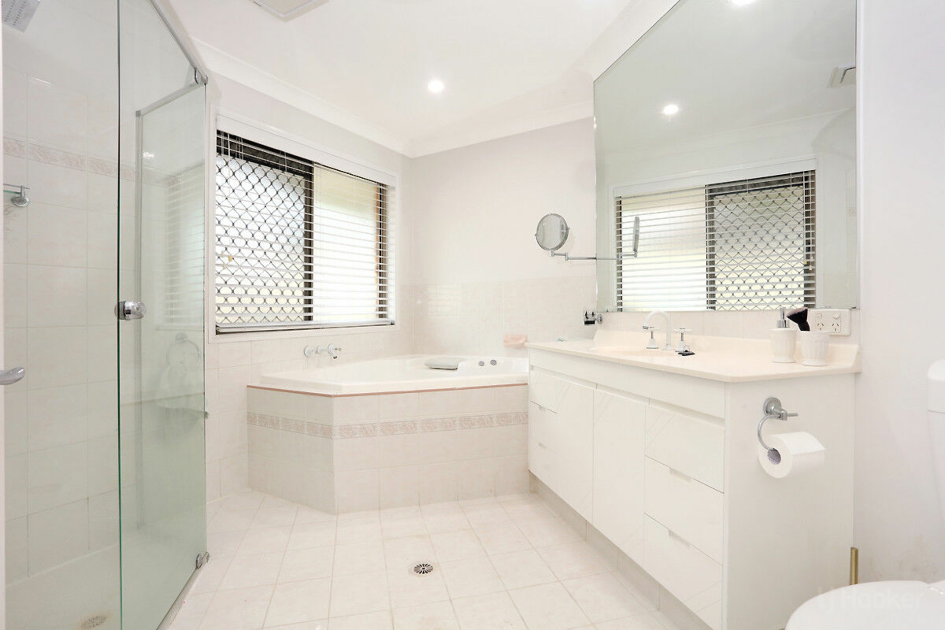 4 Ganton Court, PARKWOOD