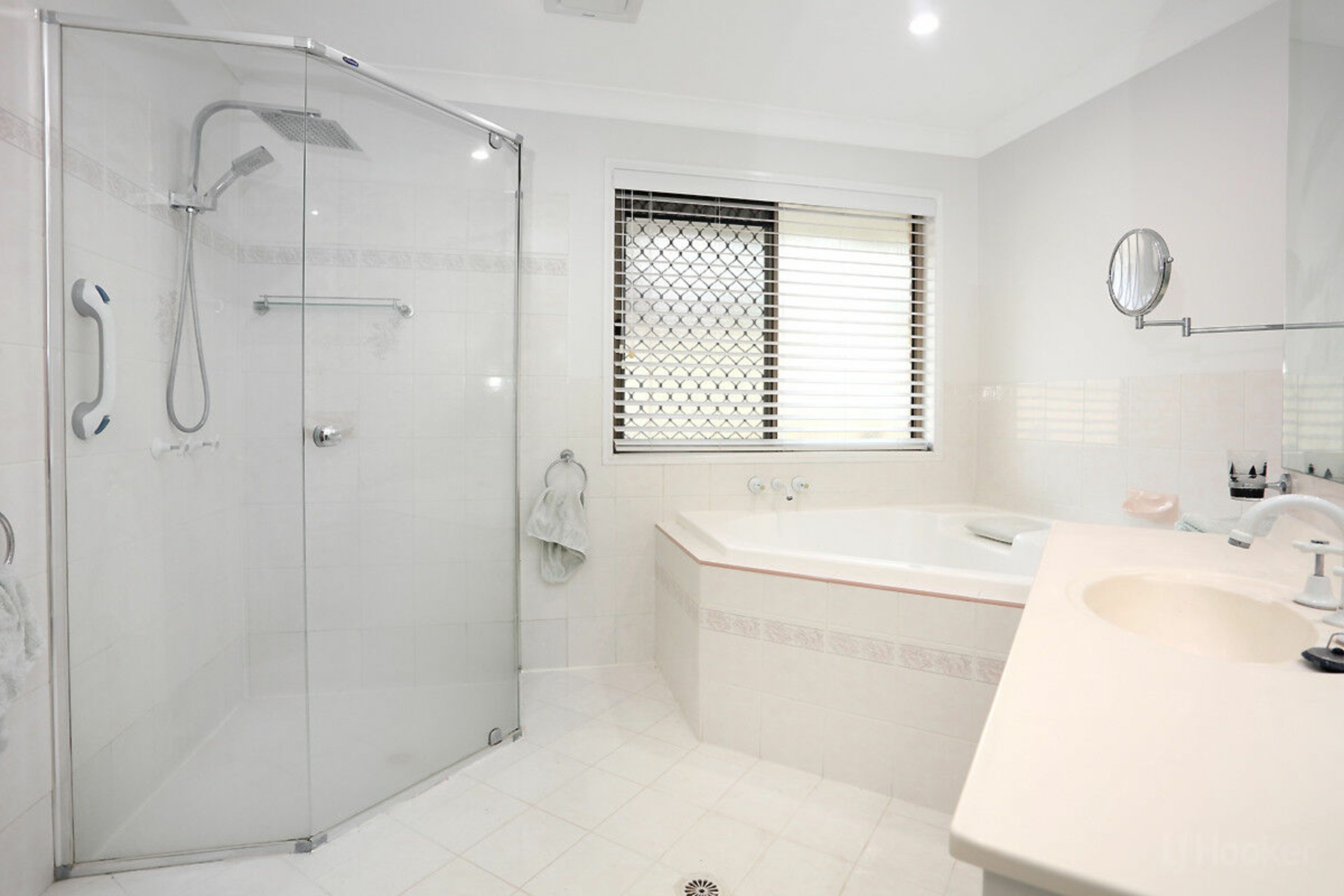 4 Ganton Court, PARKWOOD