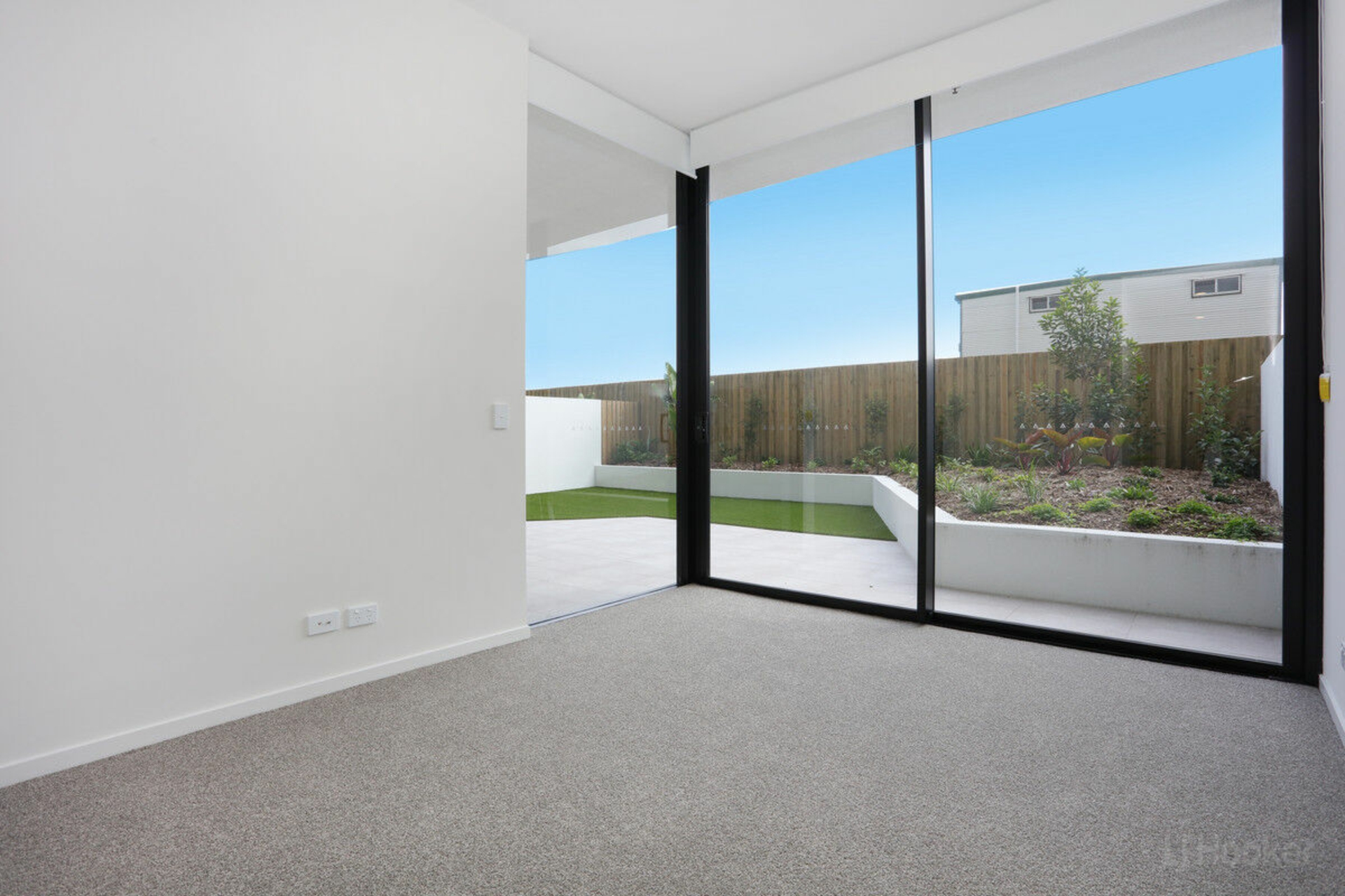 2103/10 Sickle Avenue, HOPE ISLAND