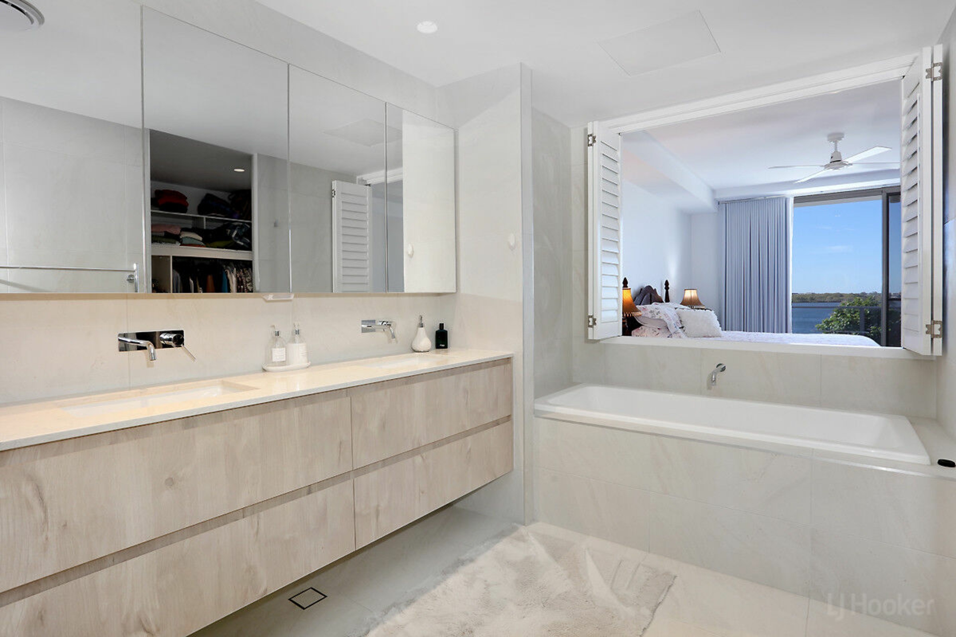 111/93 Sheehan Avenue, HOPE ISLAND