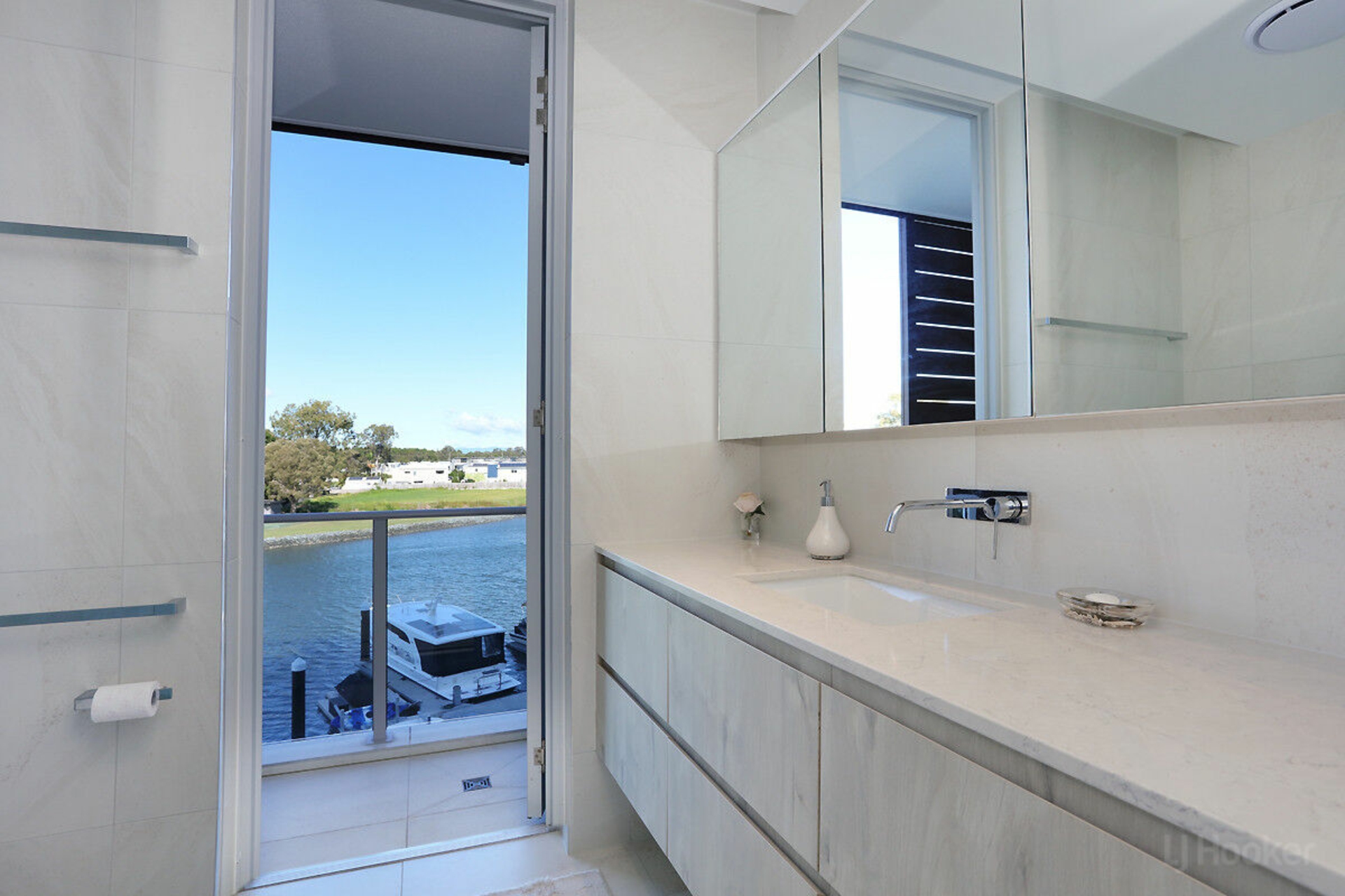 111/93 Sheehan Avenue, HOPE ISLAND