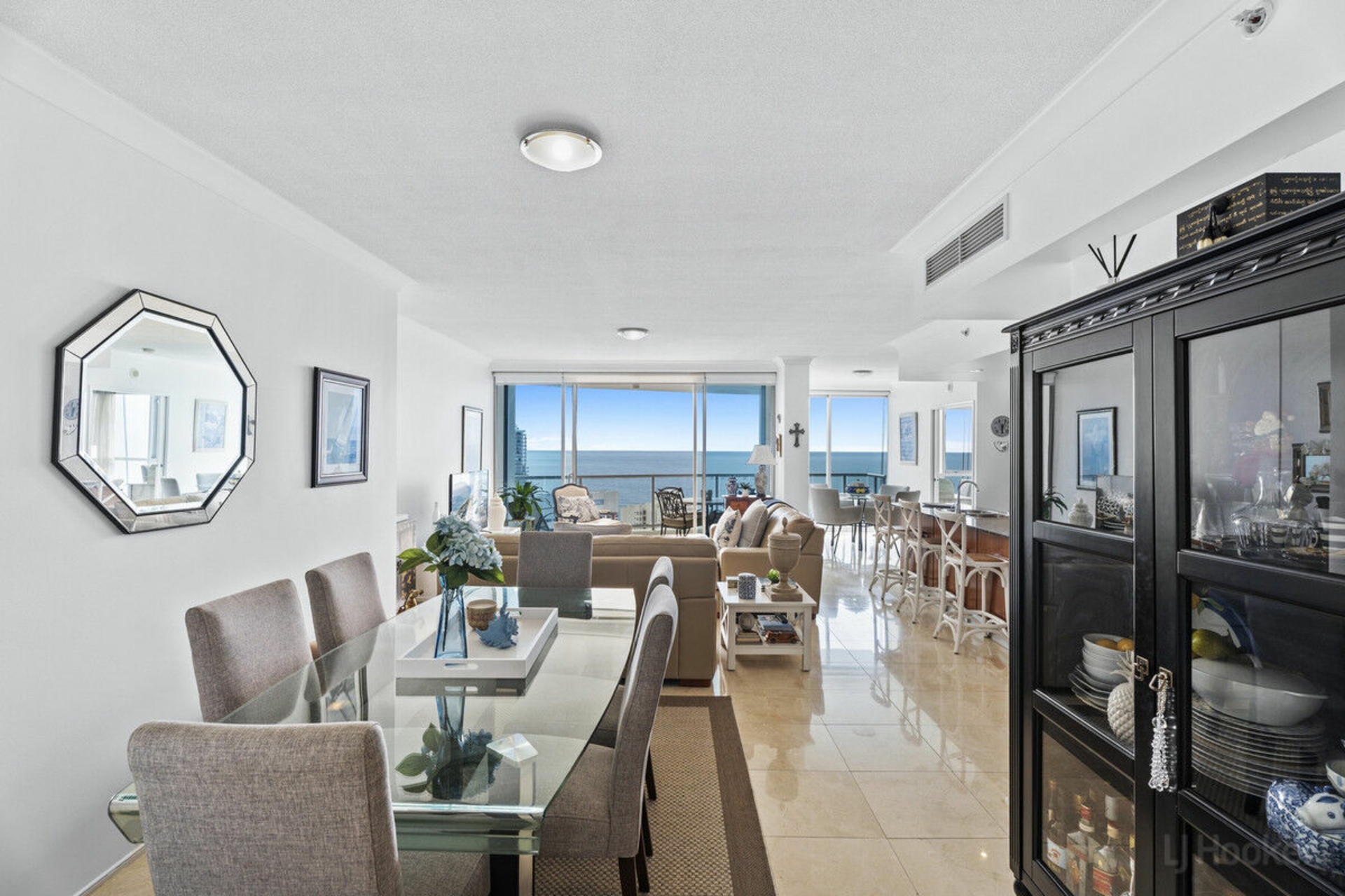 3323/23 Ferny Avenue, SURFERS PARADISE
