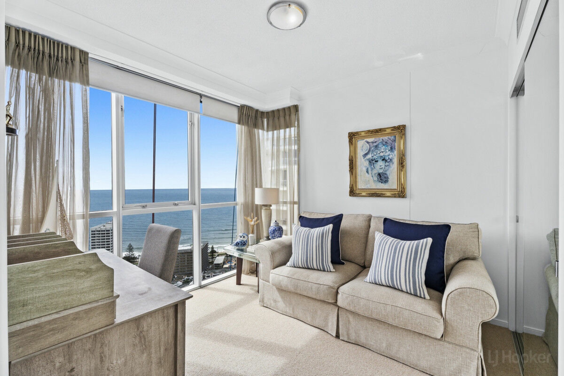 3323/23 Ferny Avenue, SURFERS PARADISE