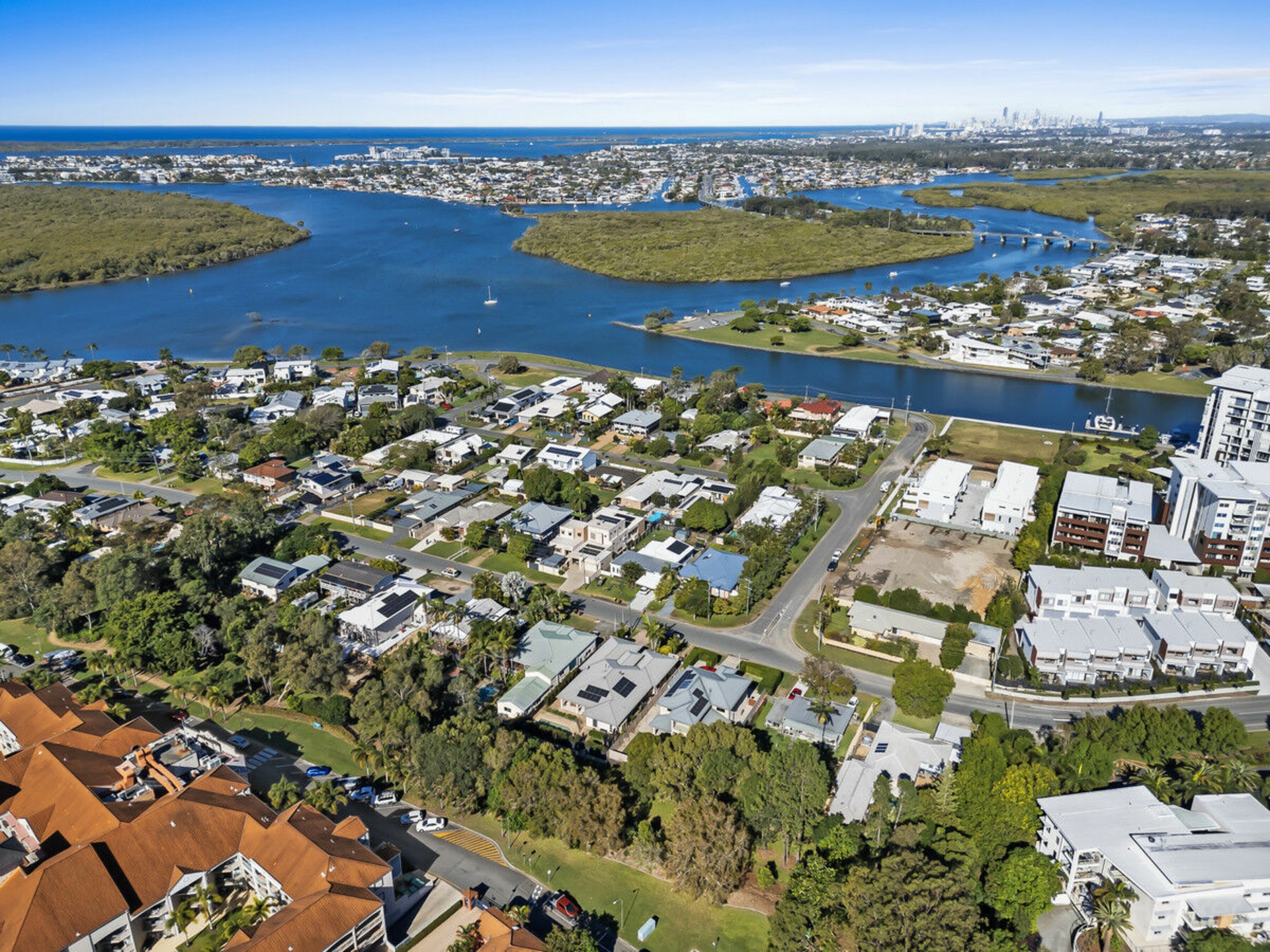 88 Sheehan Avenue, HOPE ISLAND