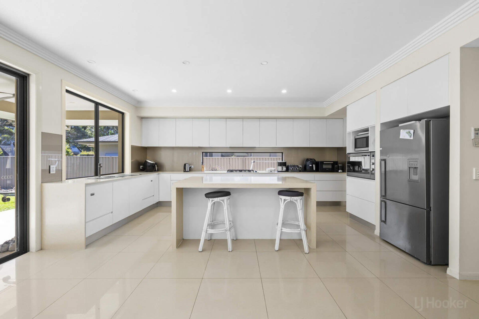88 Sheehan Avenue, HOPE ISLAND
