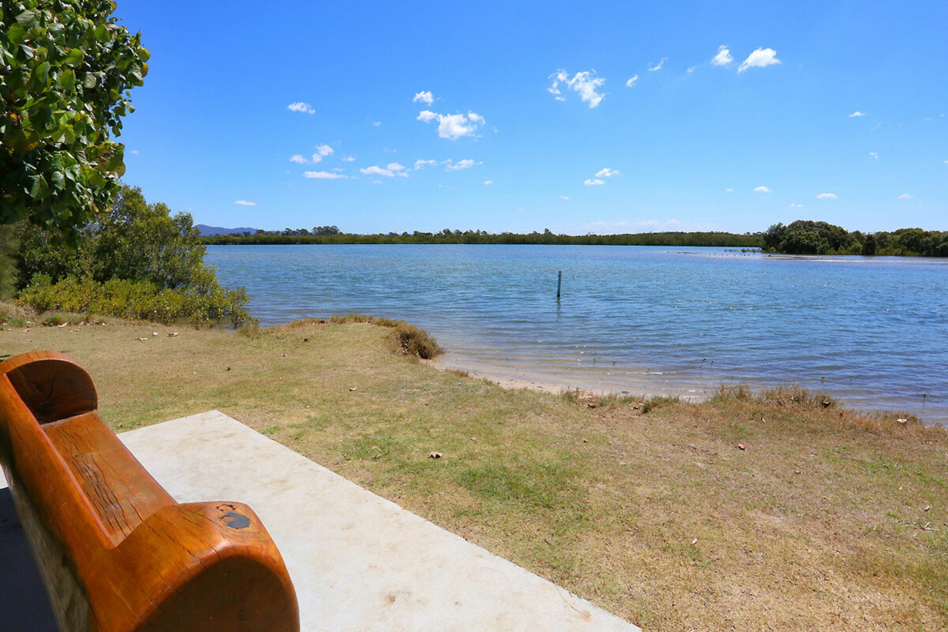 24 Tarni Street, Coombabah