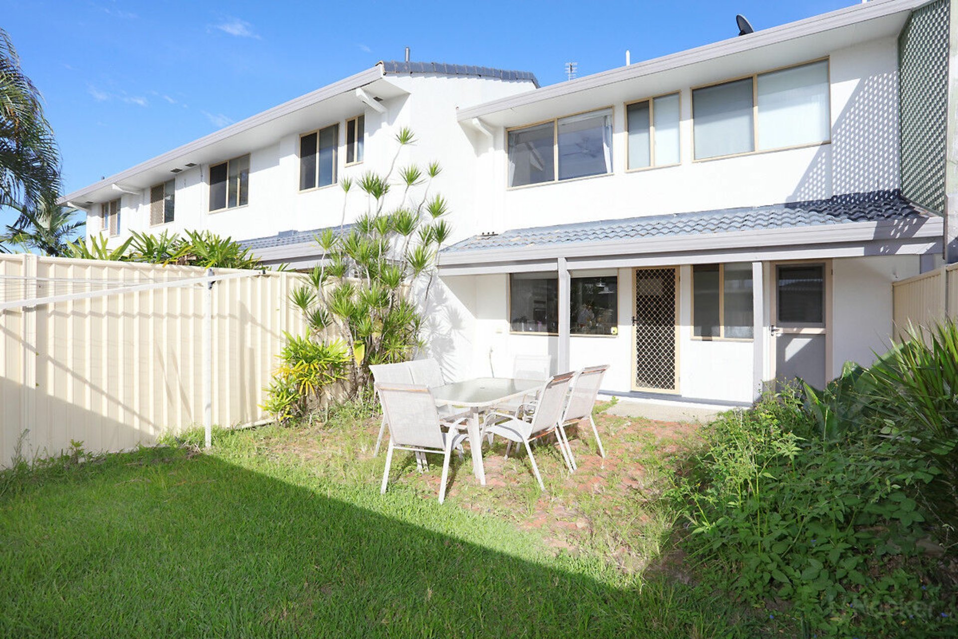 35/469 Pine Ridge Road — photo 16 of 17