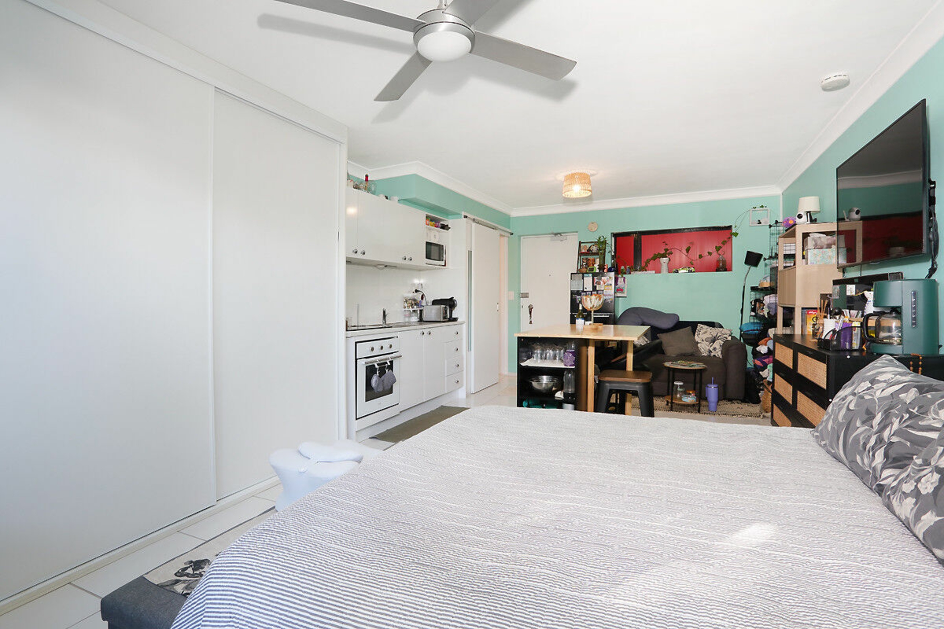 8/125 Frank Street — photo 8 of 21