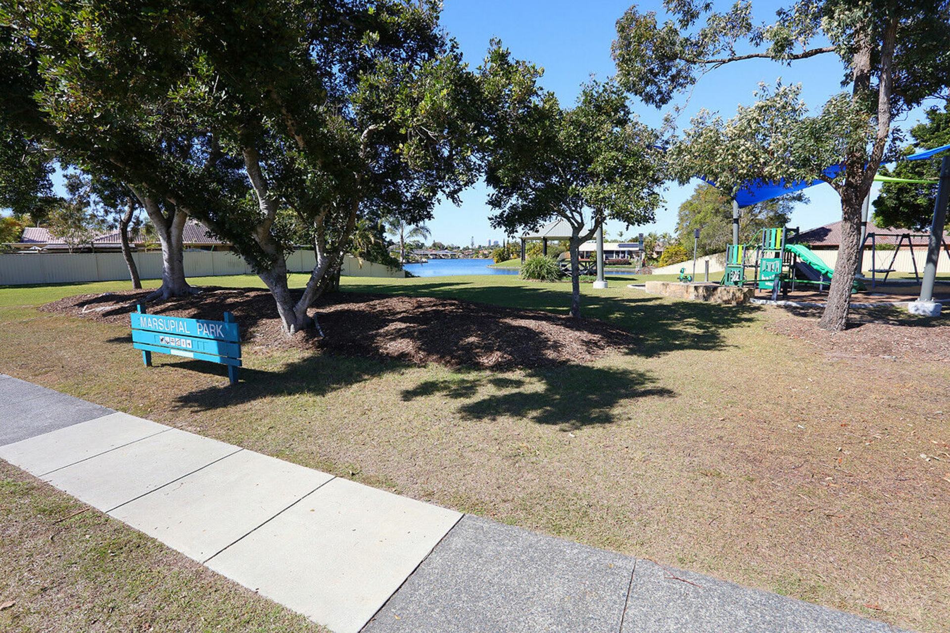 2/102 Kangaroo Avenue — photo 23 of 25