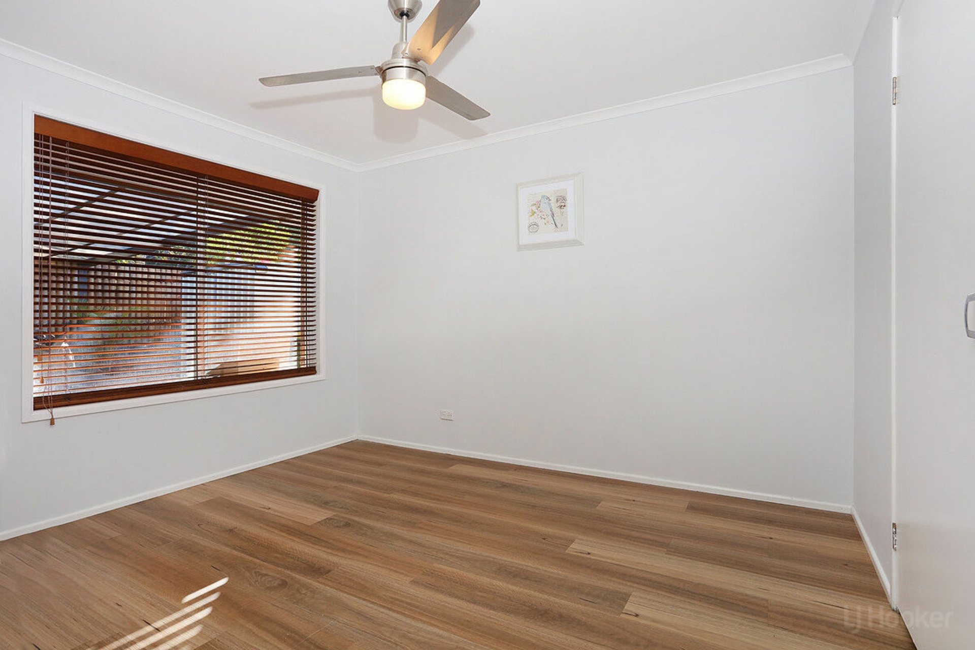 1/72 Kangaroo Avenue — photo 6 of 28